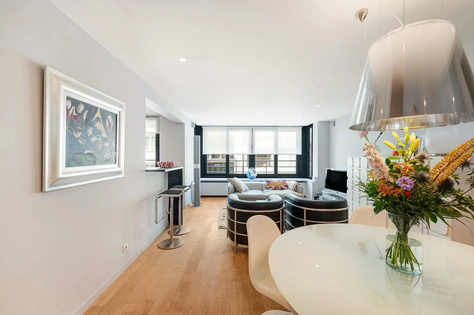 Instapklaar 2-slaapkamerappartement met terras op gegeerde locatie in Knokke