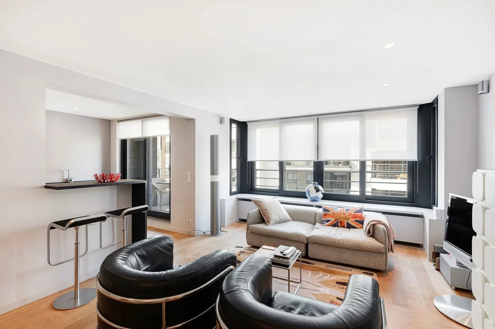 Instapklaar 2-slaapkamerappartement met terras op gegeerde locatie in Knokke