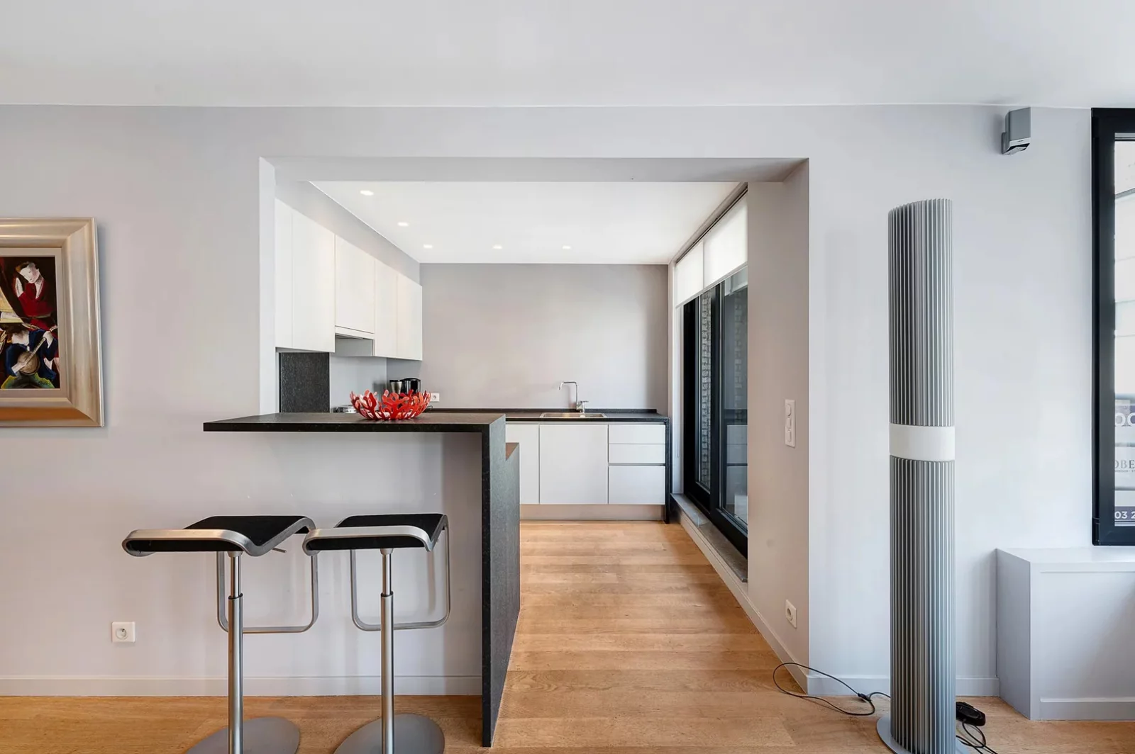 Instapklaar 2-slaapkamerappartement met terras op gegeerde locatie in Knokke