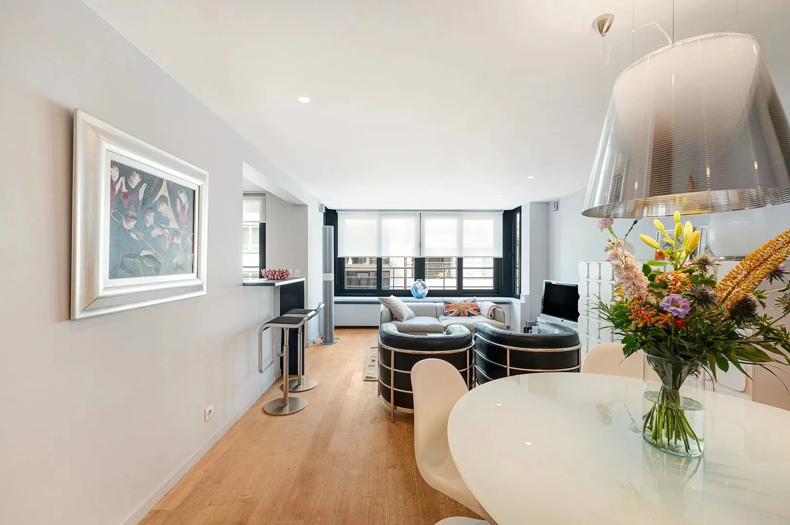 Instapklaar 2-slaapkamerappartement met terras op gegeerde locatie in Knokke