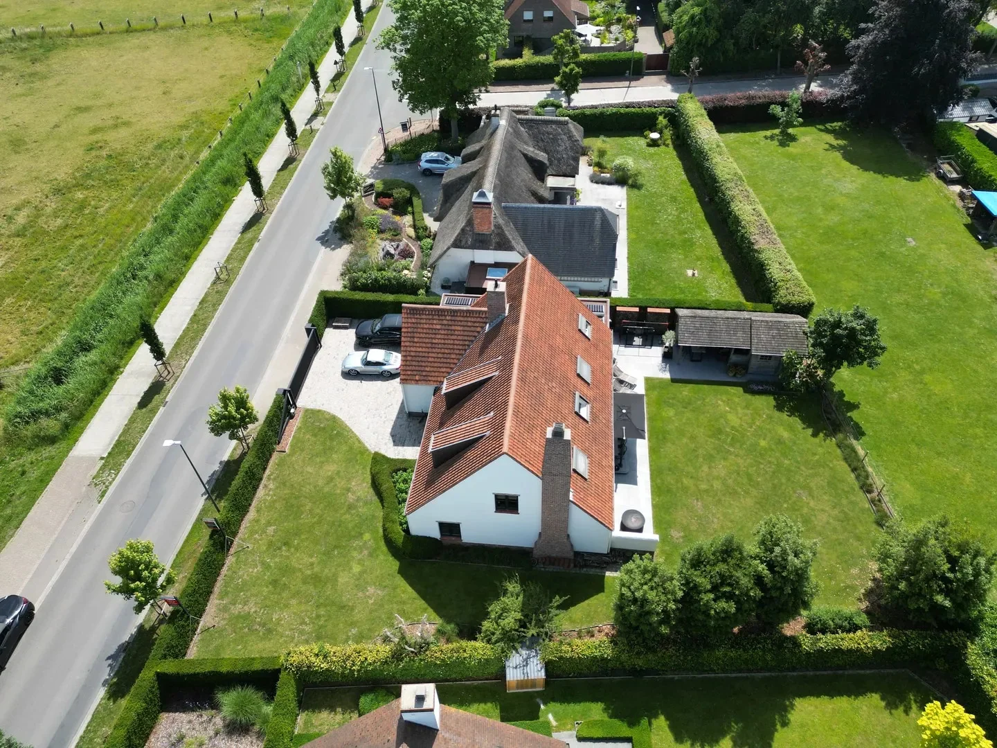 Charmante villa met zonnige tuin, op fietsafstand van het centrum en de zee