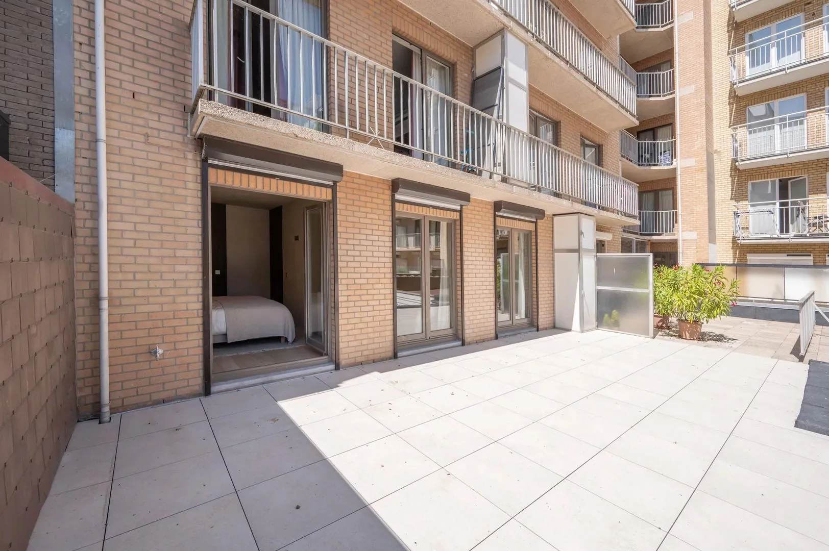 Luxueus gerenoveerd appartement met zijdelings zeezicht in Knokke