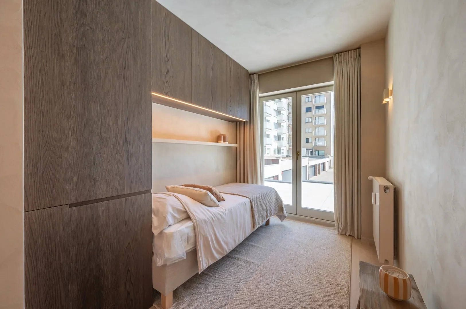Luxueus gerenoveerd appartement met zijdelings zeezicht in Knokke