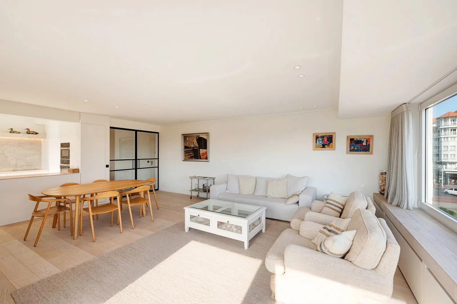Stijlvol hoekappartement met open uitzicht nabij het Zoute.