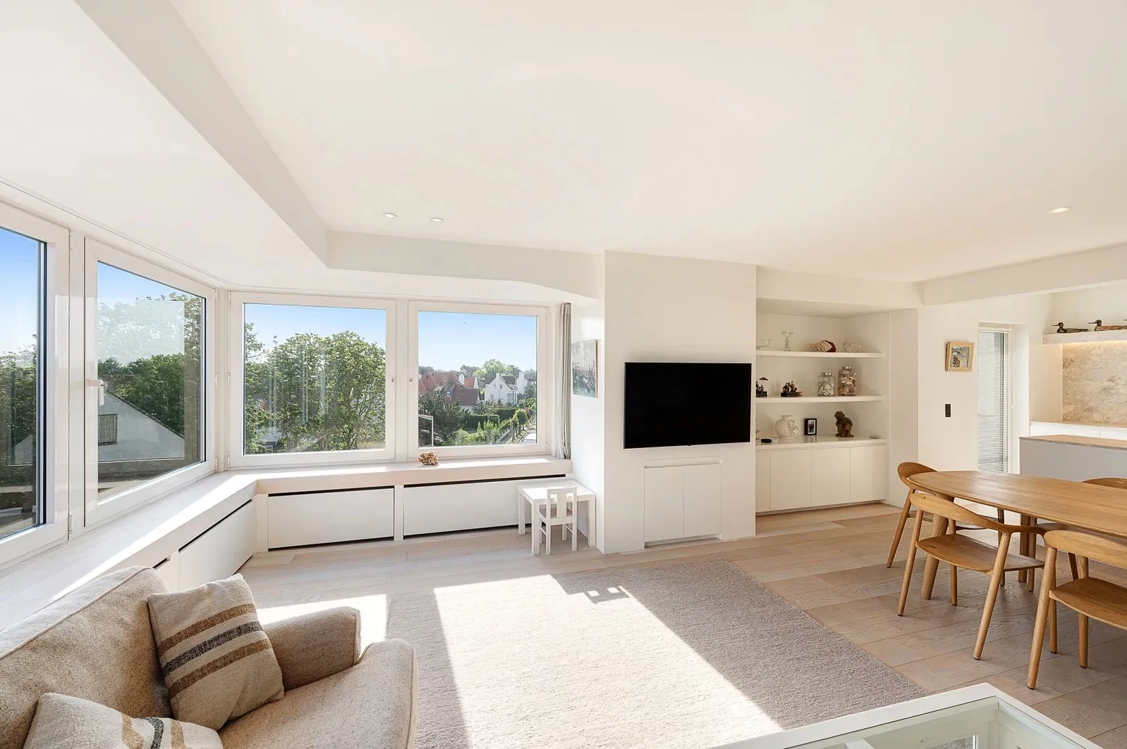 Stijlvol hoekappartement met open uitzicht nabij het Zoute.