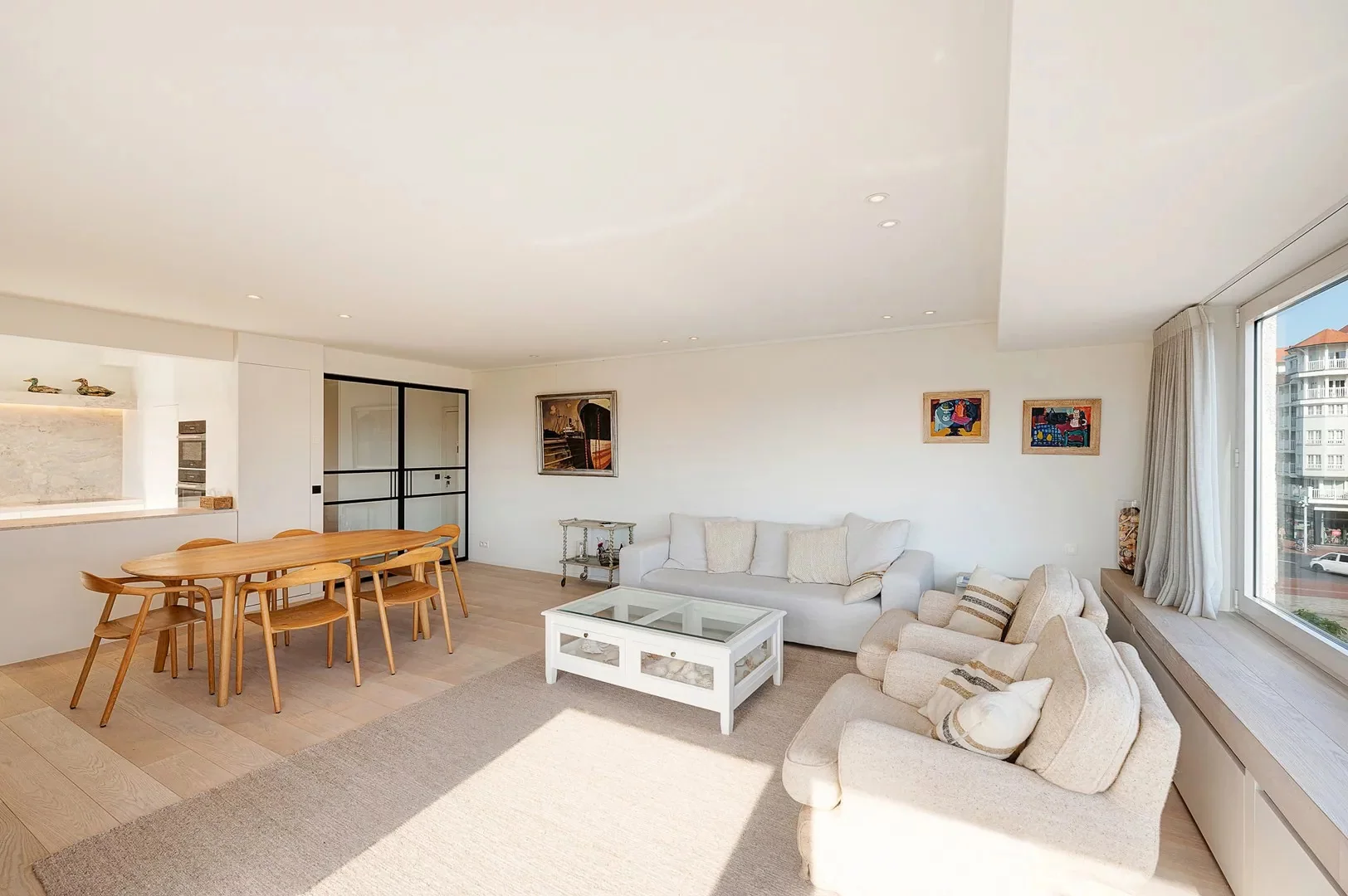 Stijlvol hoekappartement met open uitzicht nabij het Zoute.