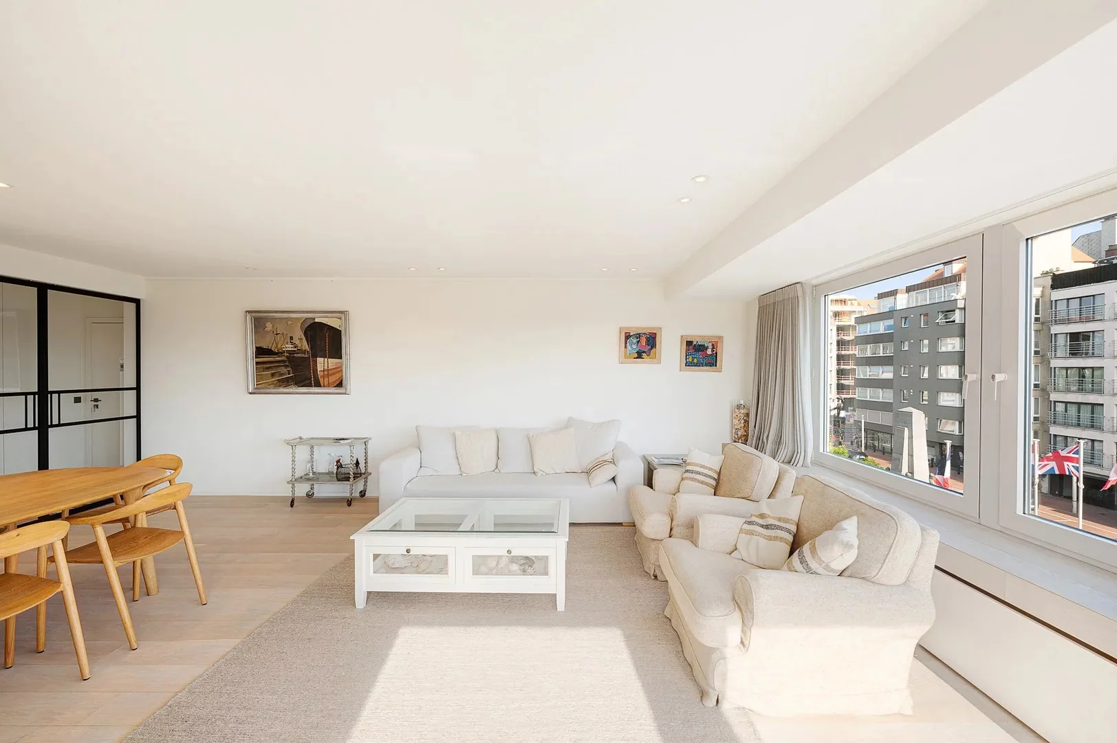 Stijlvol hoekappartement met open uitzicht nabij het Zoute.