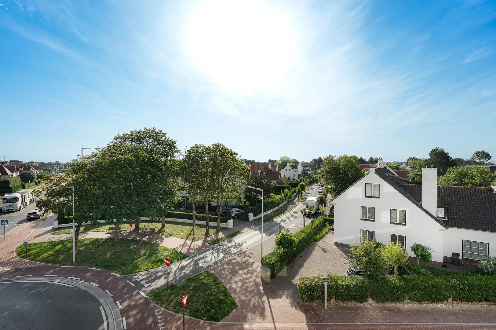 Stijlvol hoekappartement met open uitzicht nabij het Zoute.
