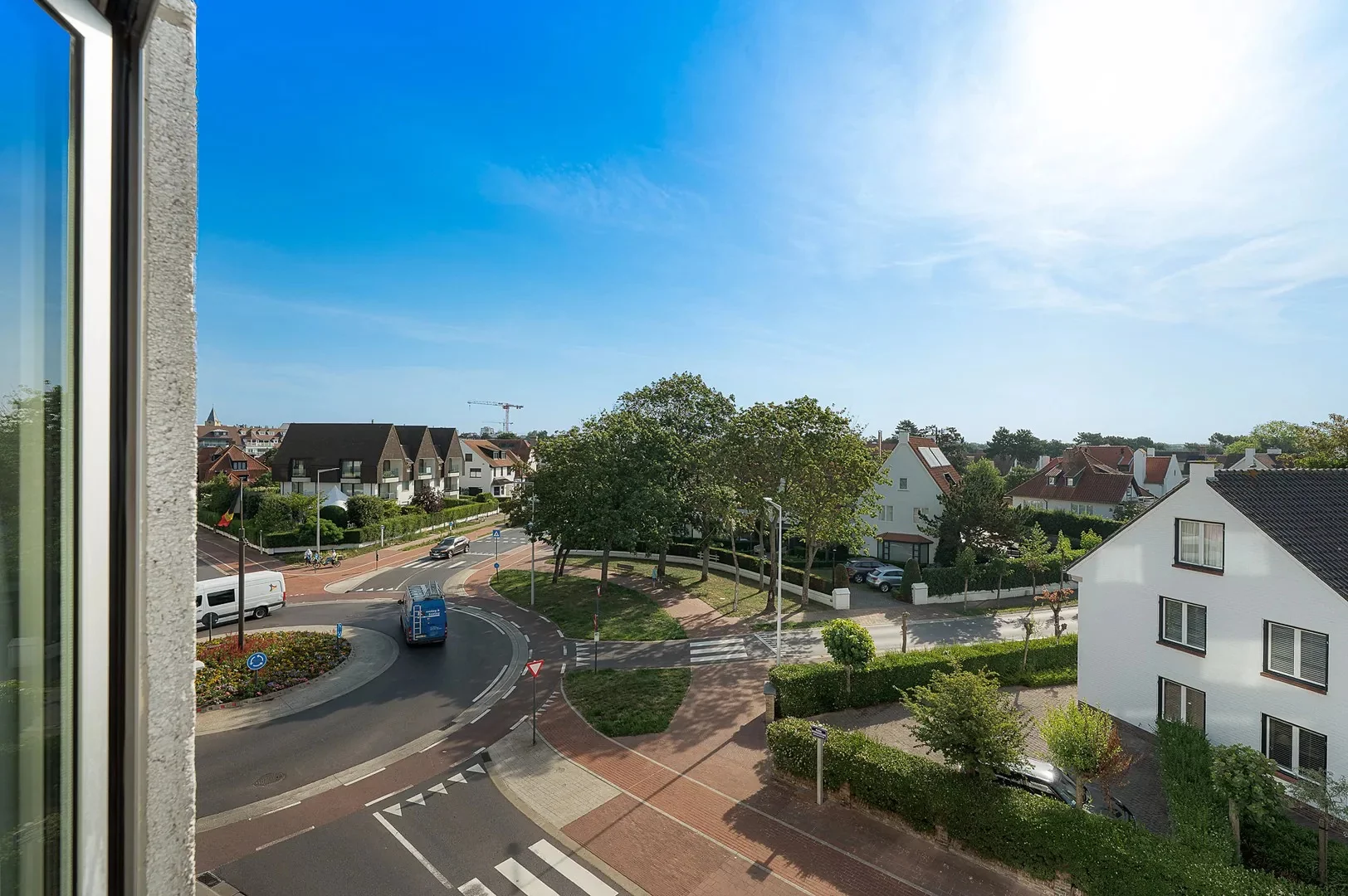Stijlvol hoekappartement met open uitzicht nabij het Zoute.