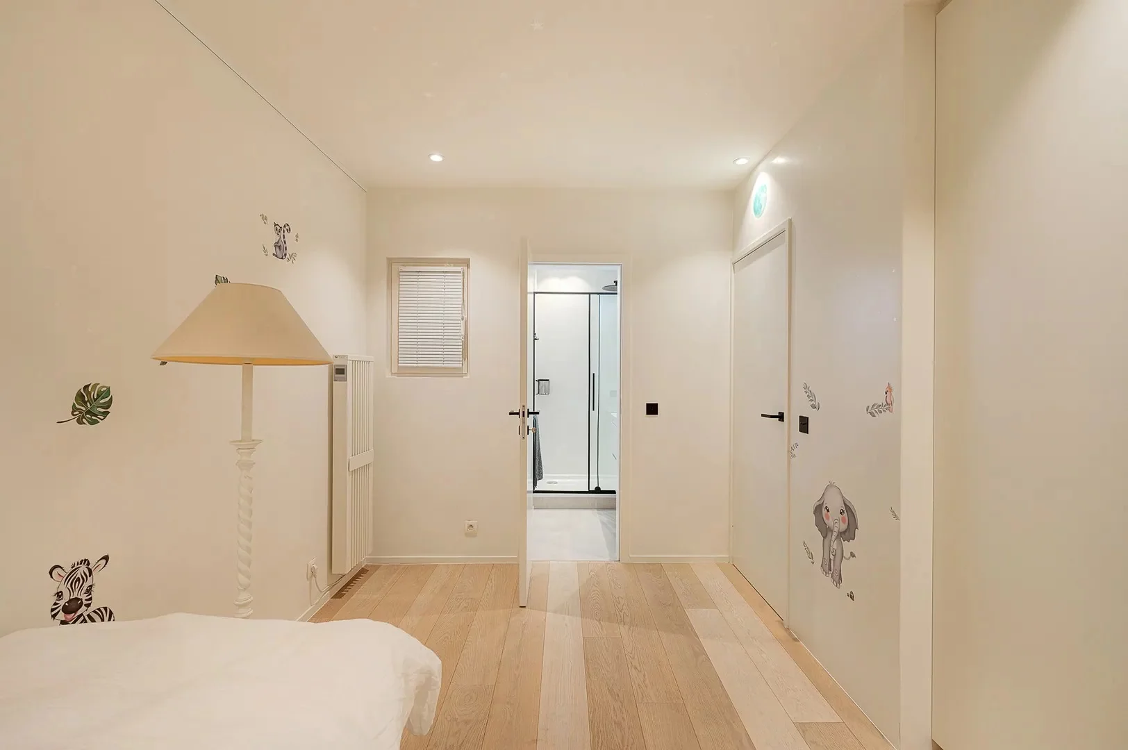 Stijlvol hoekappartement met open uitzicht nabij het Zoute.
