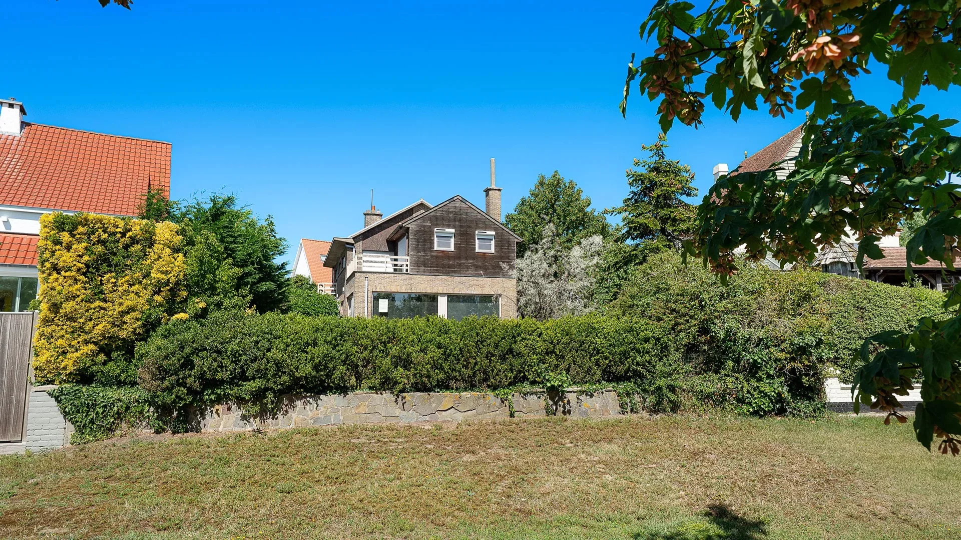 Te renoveren villa met frontaal zicht op het Zegemeer Knokke