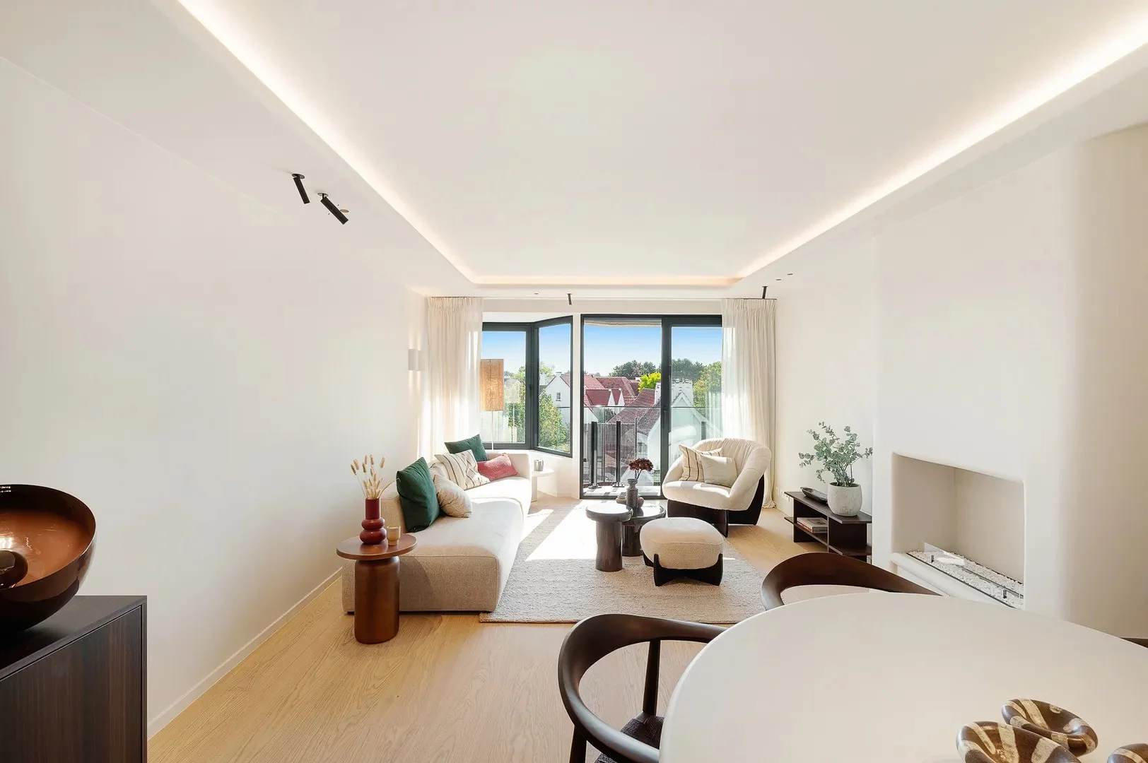 Mooi gerenoveerd appartement met open zicht over de villa's