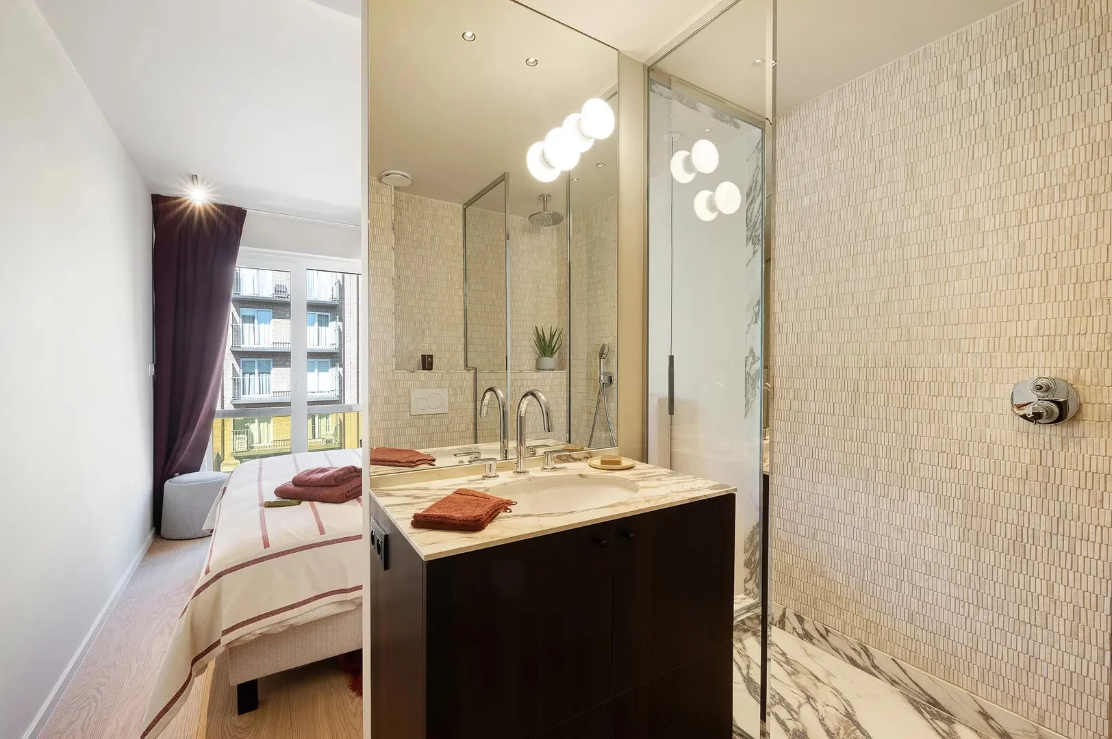 Mooi gerenoveerd appartement met open zicht over de villa's