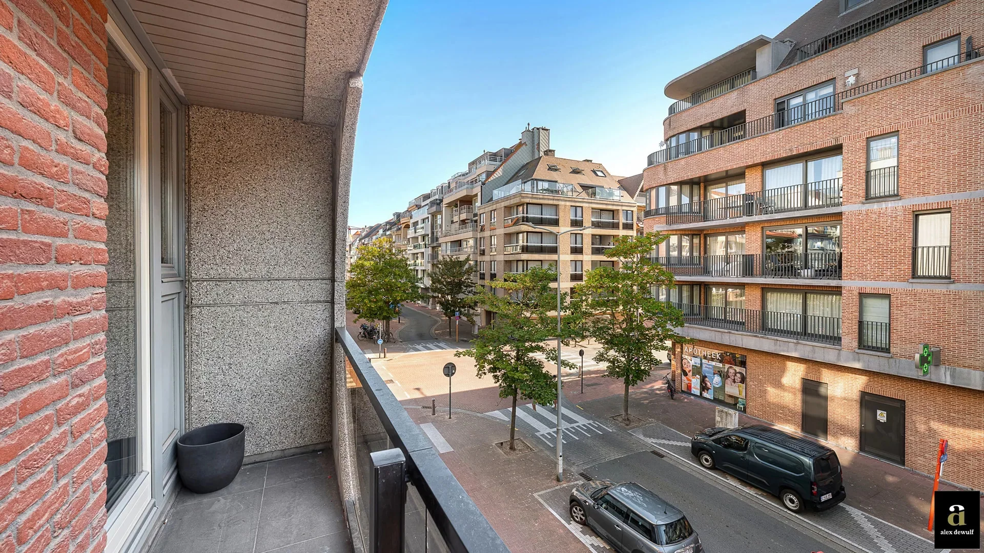 Gerenoveerd 2-slaapkamerappartement op topligging