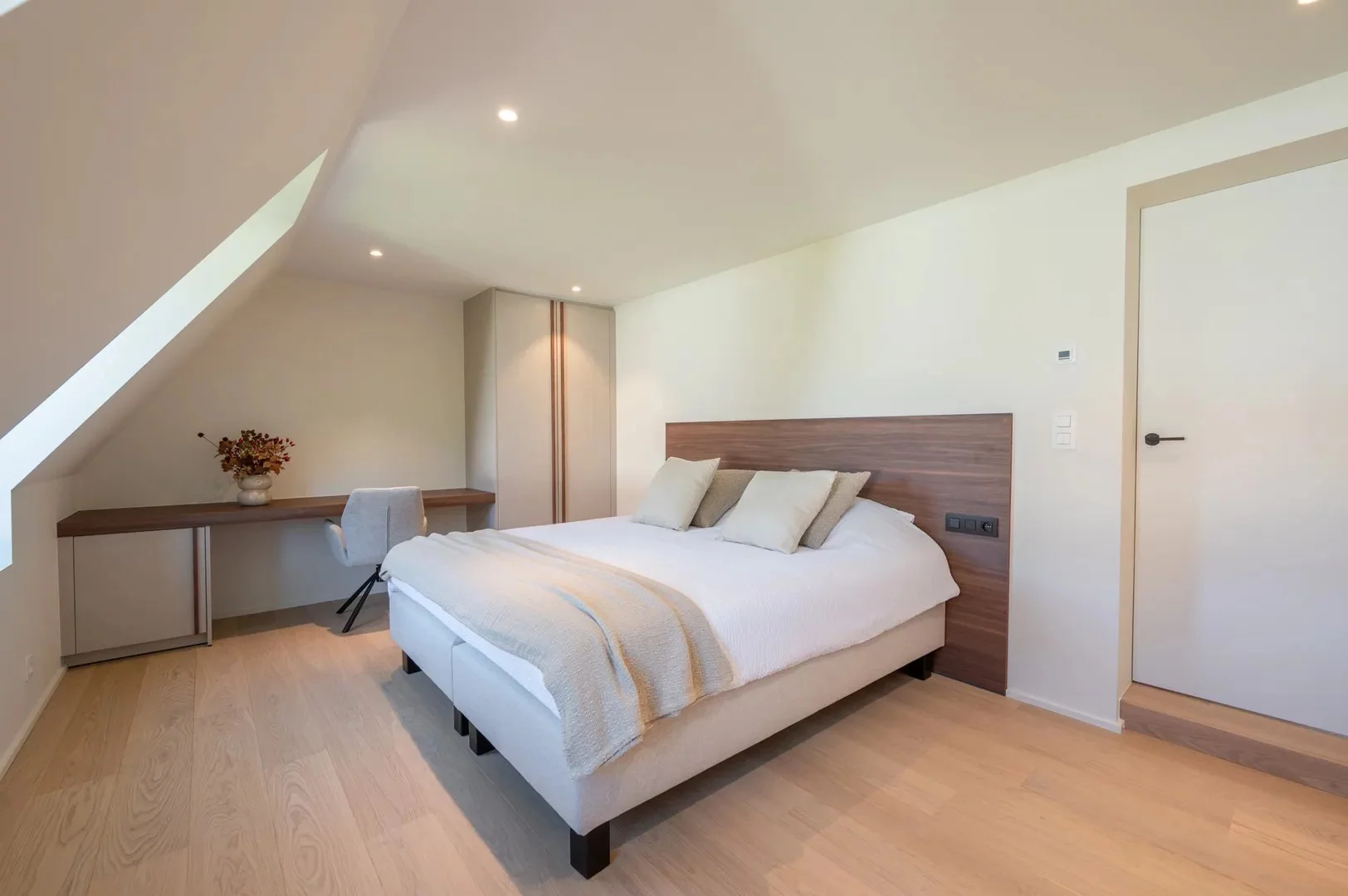 Gerenoveerde villa in zoute stijl bij Royal Zoute golf club