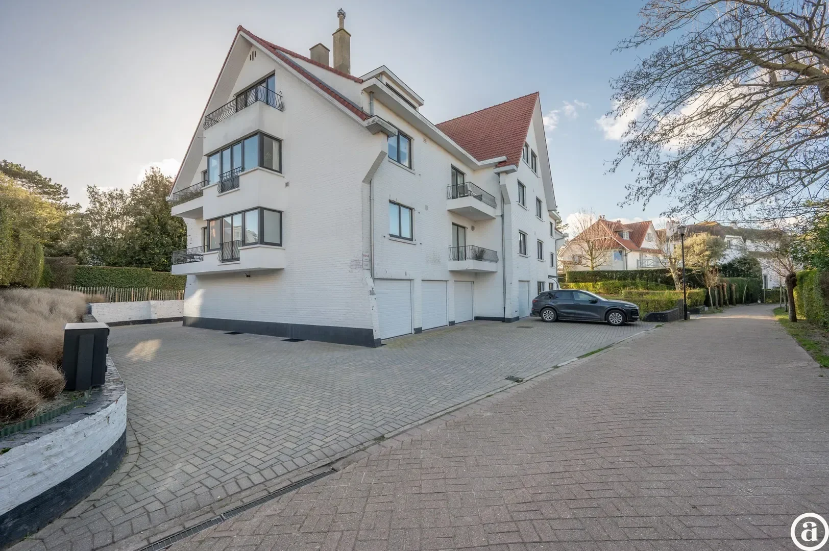 Stijlvol gerenoveerd appartement nabij het Dominicanenkerkje.