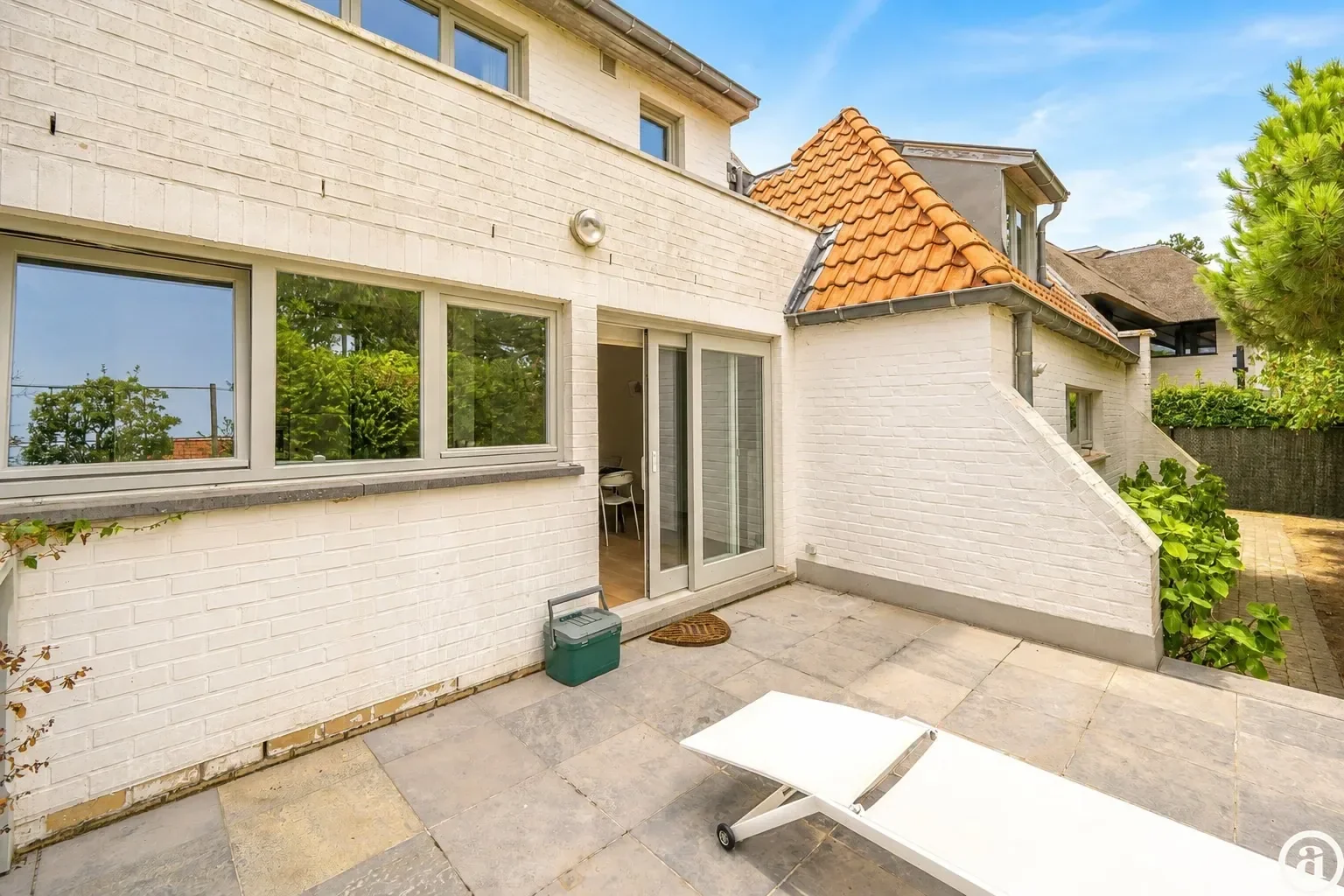 Uitzonderlijke koppelvilla op absolute topligging in hartje Zoute