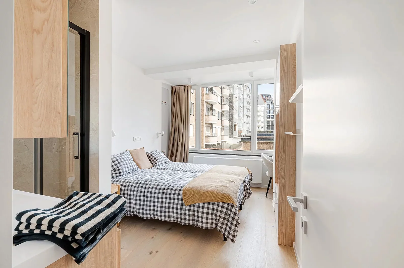 Gerenoveerd appartement met zeezicht aan Albertstrand