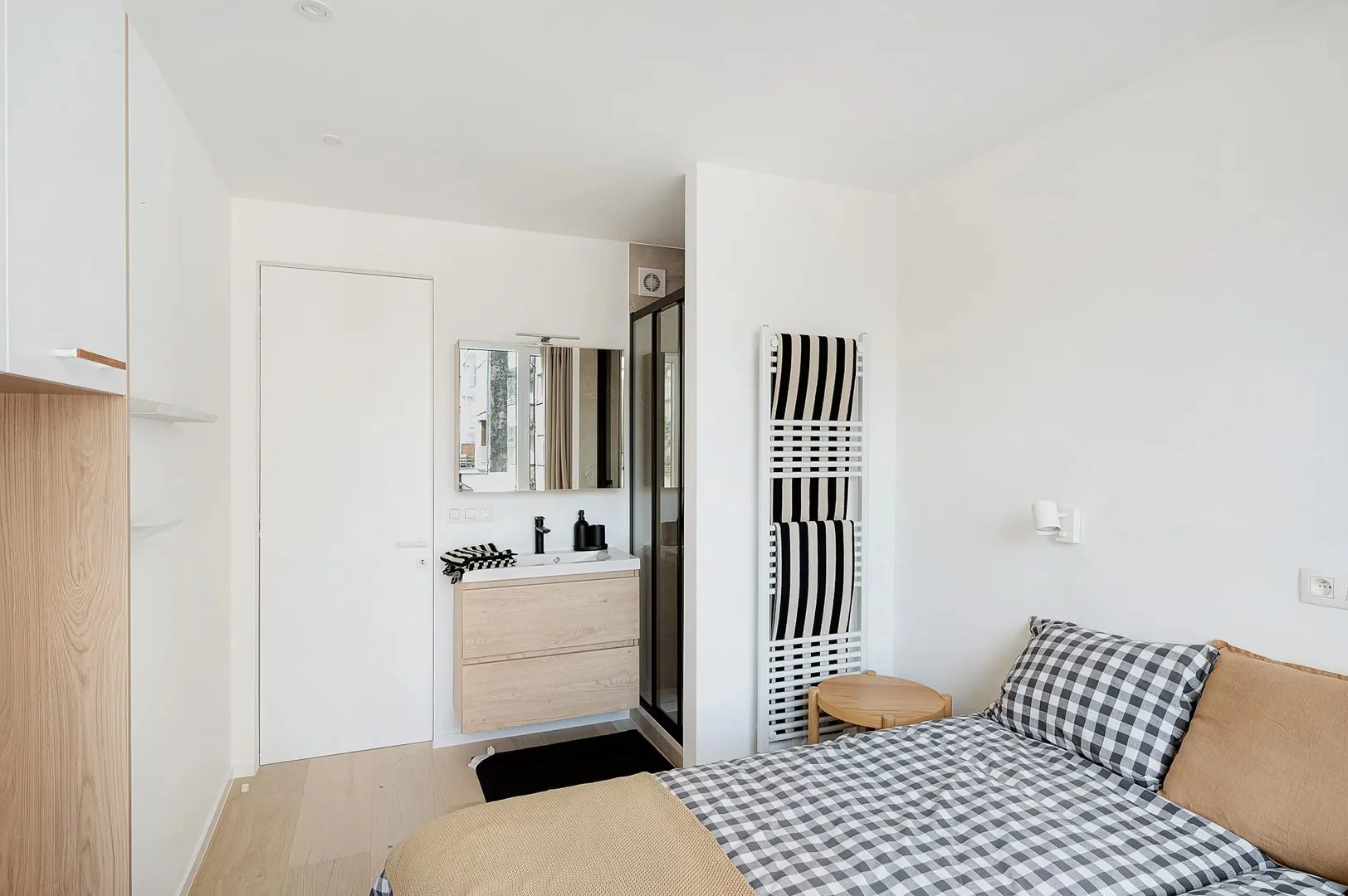 Gerenoveerd appartement met zeezicht aan Albertstrand