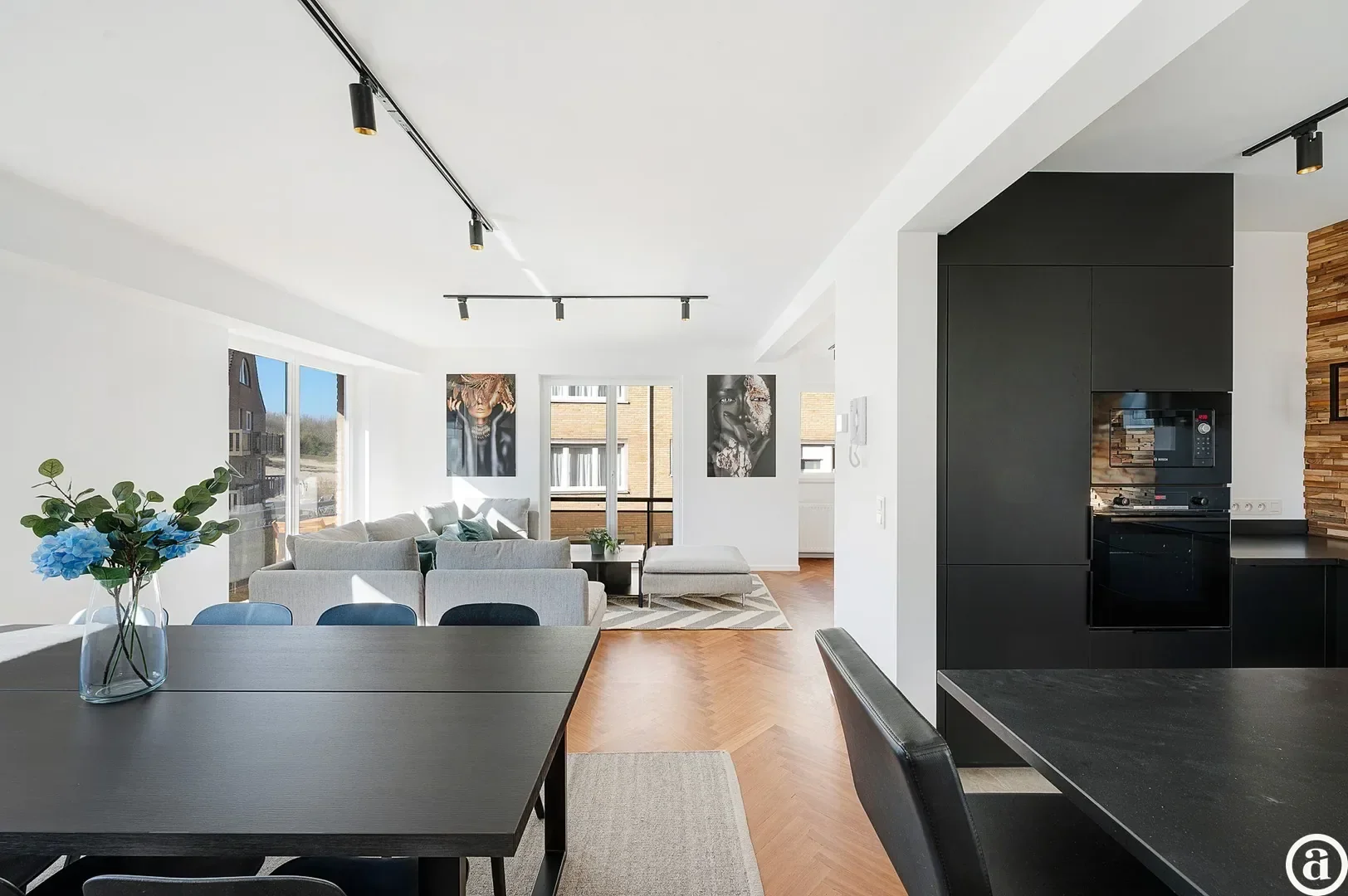 Renovated 3-bedroom apartment in quiet Duinbergen