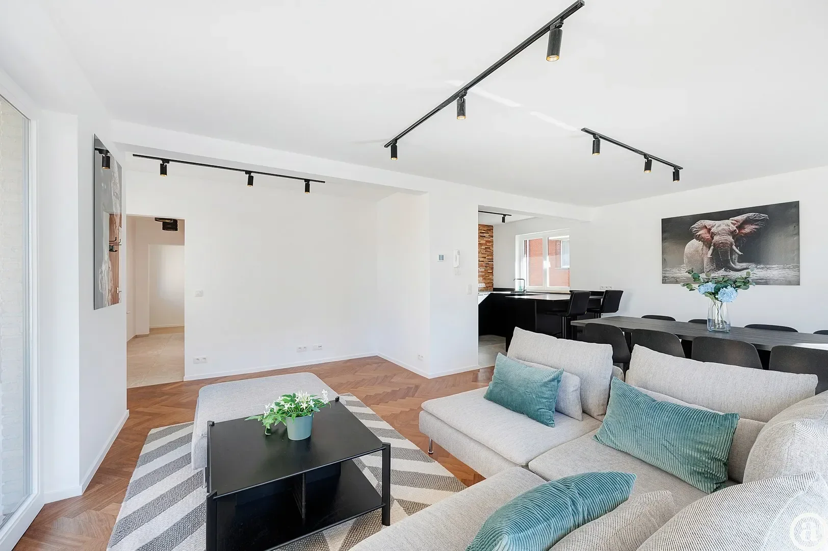 Renovated 3-bedroom apartment in quiet Duinbergen
