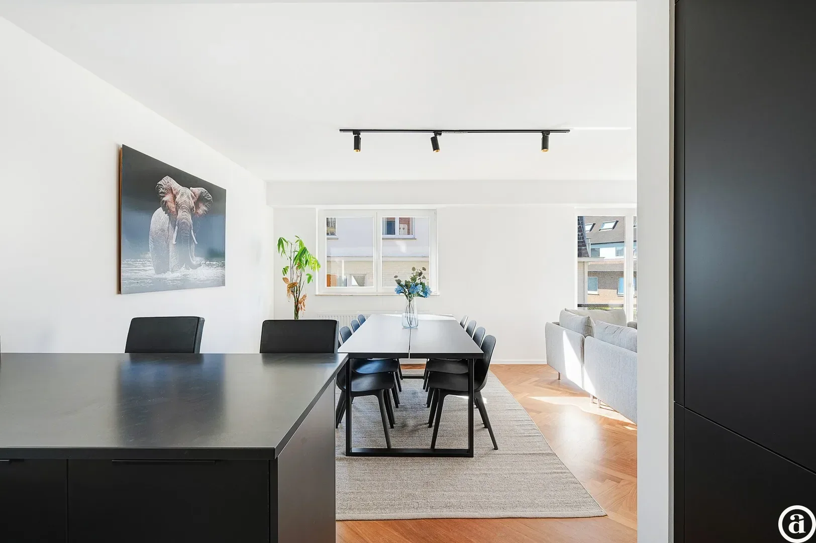 Renovated 3-bedroom apartment in quiet Duinbergen