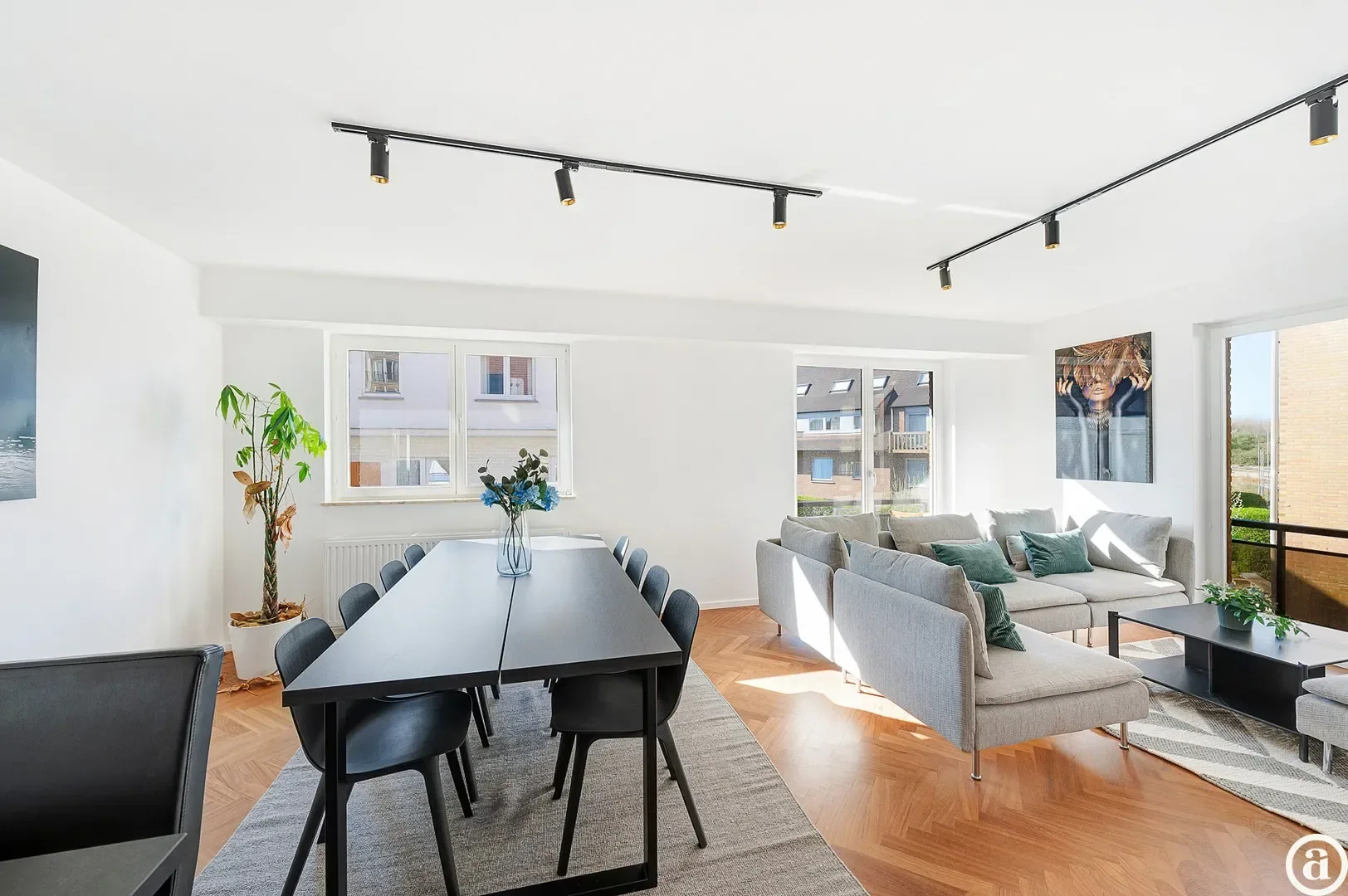 Renovated 3-bedroom apartment in quiet Duinbergen