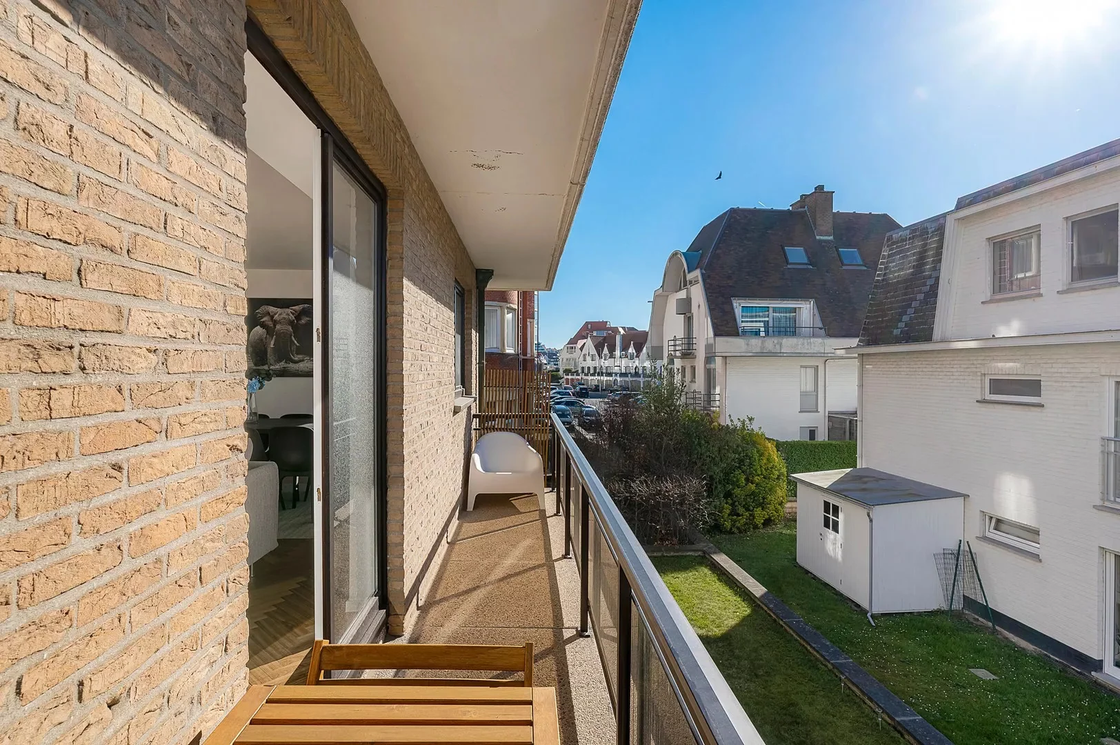 Gerenoveerd 3-slaapkamerappartement in Duinbergen