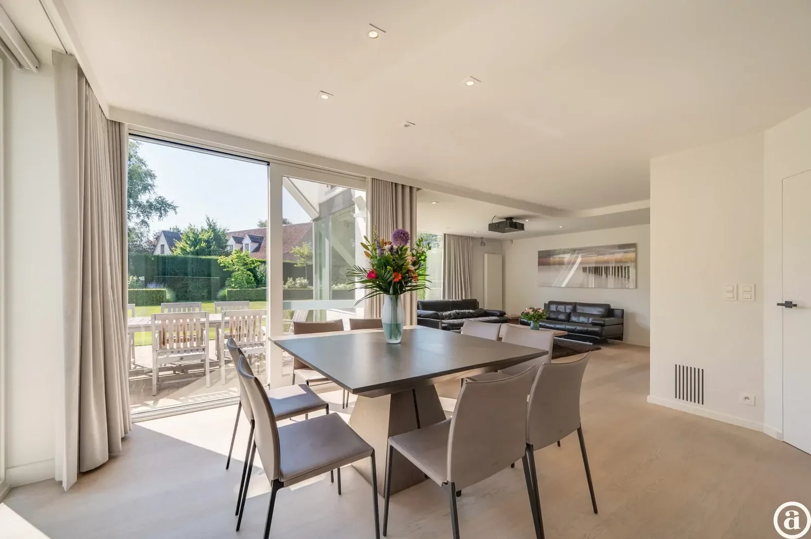 Elegant villa in sought-after Maaiken, Knokke-Heist