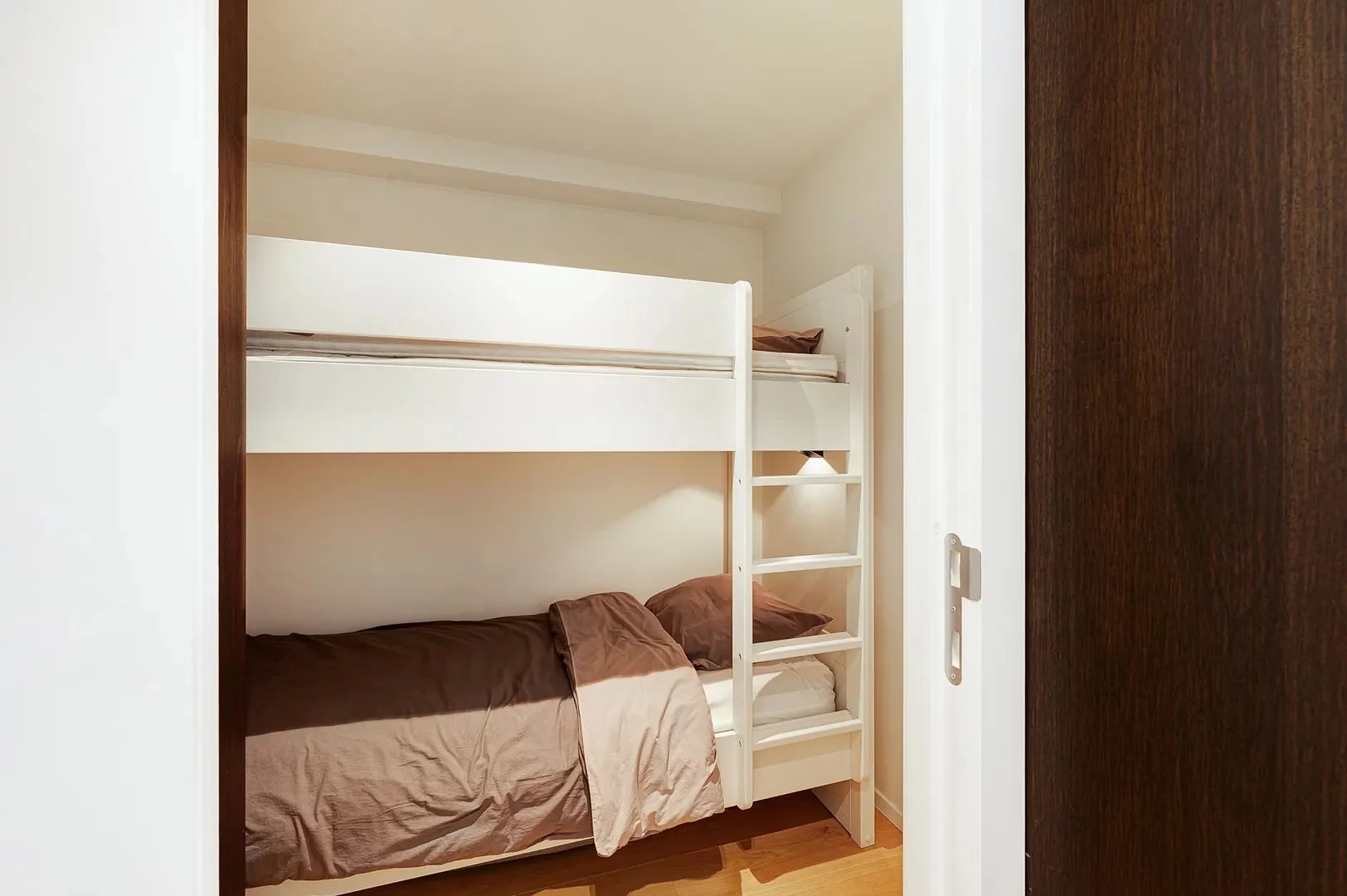 Luxueus gerenoveerd 3-slaapkamerappartement nabij de Zeedijk