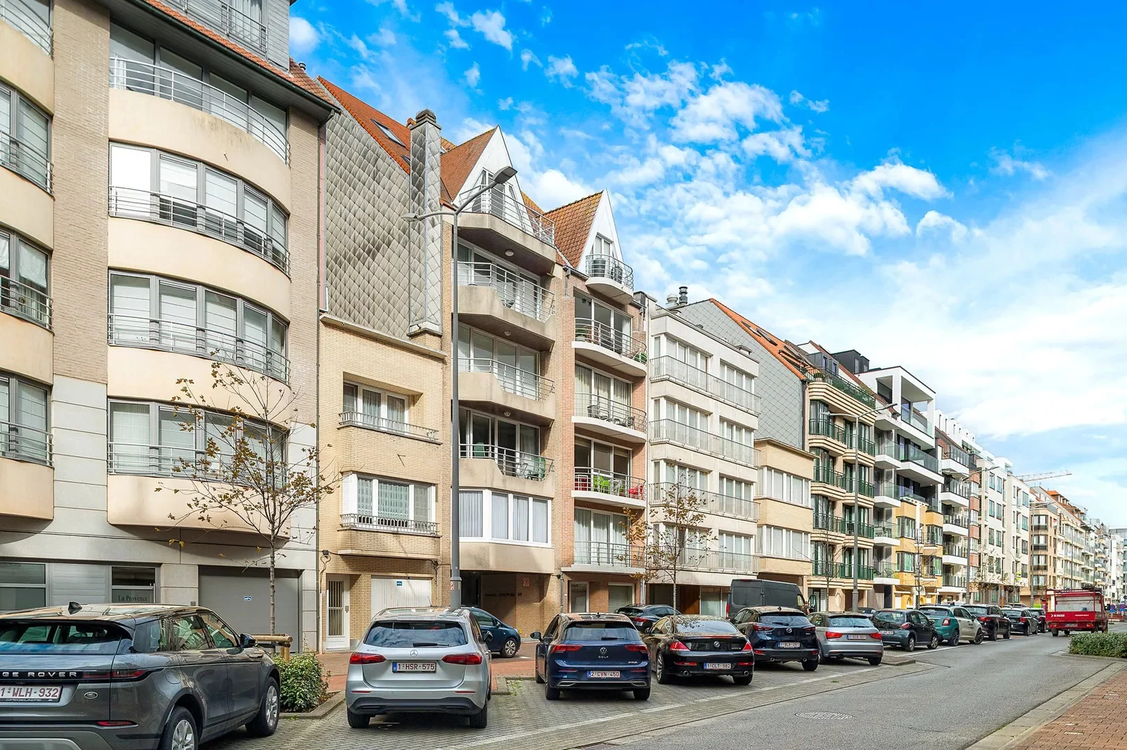 Luxueus gerenoveerd 3-slaapkamerappartement nabij de Zeedijk