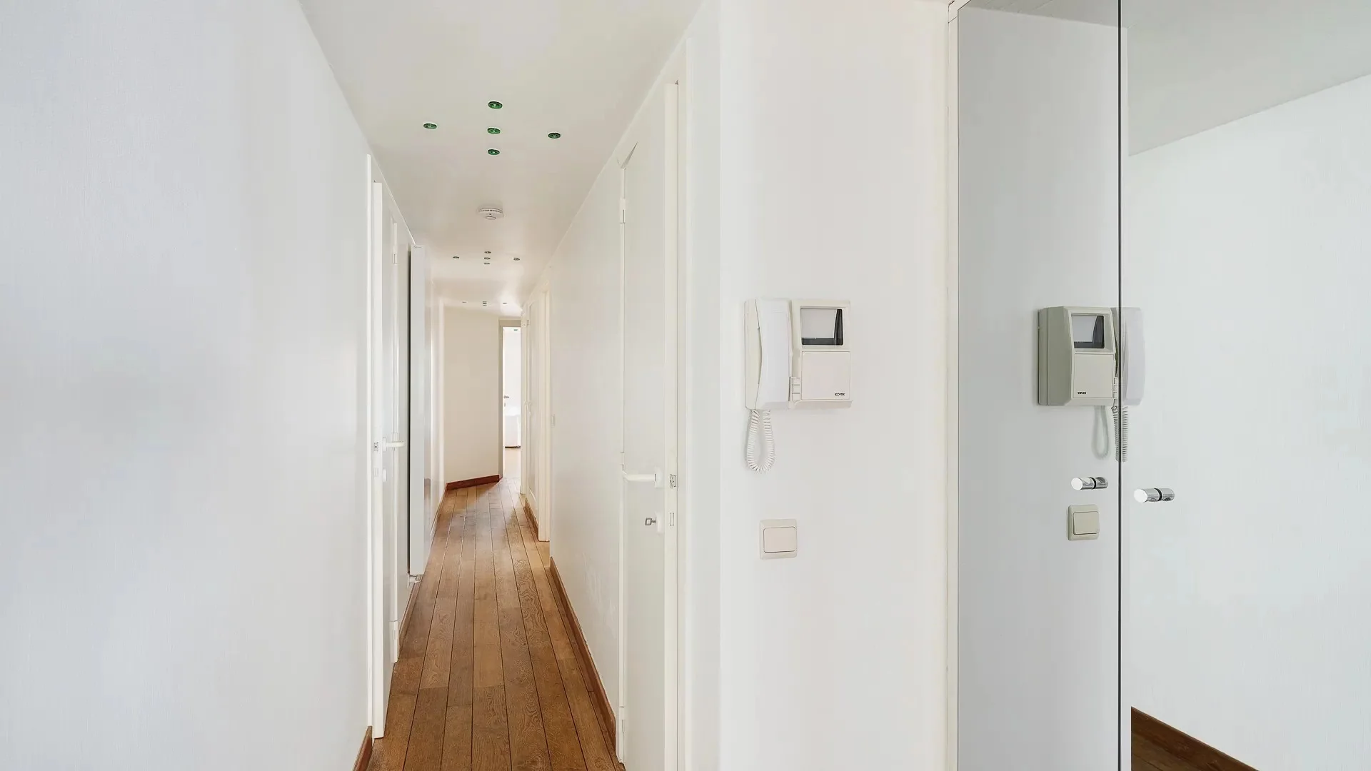 Ruim appartement met zeezicht vlakbij het Albertstrand