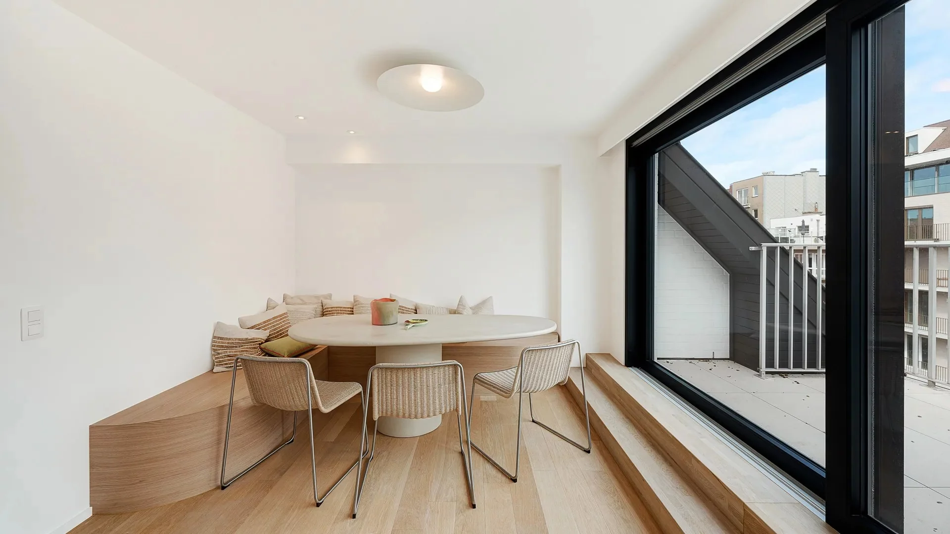 Ruime gerenoveerde duplex met 5 slaapkamers in Knokke