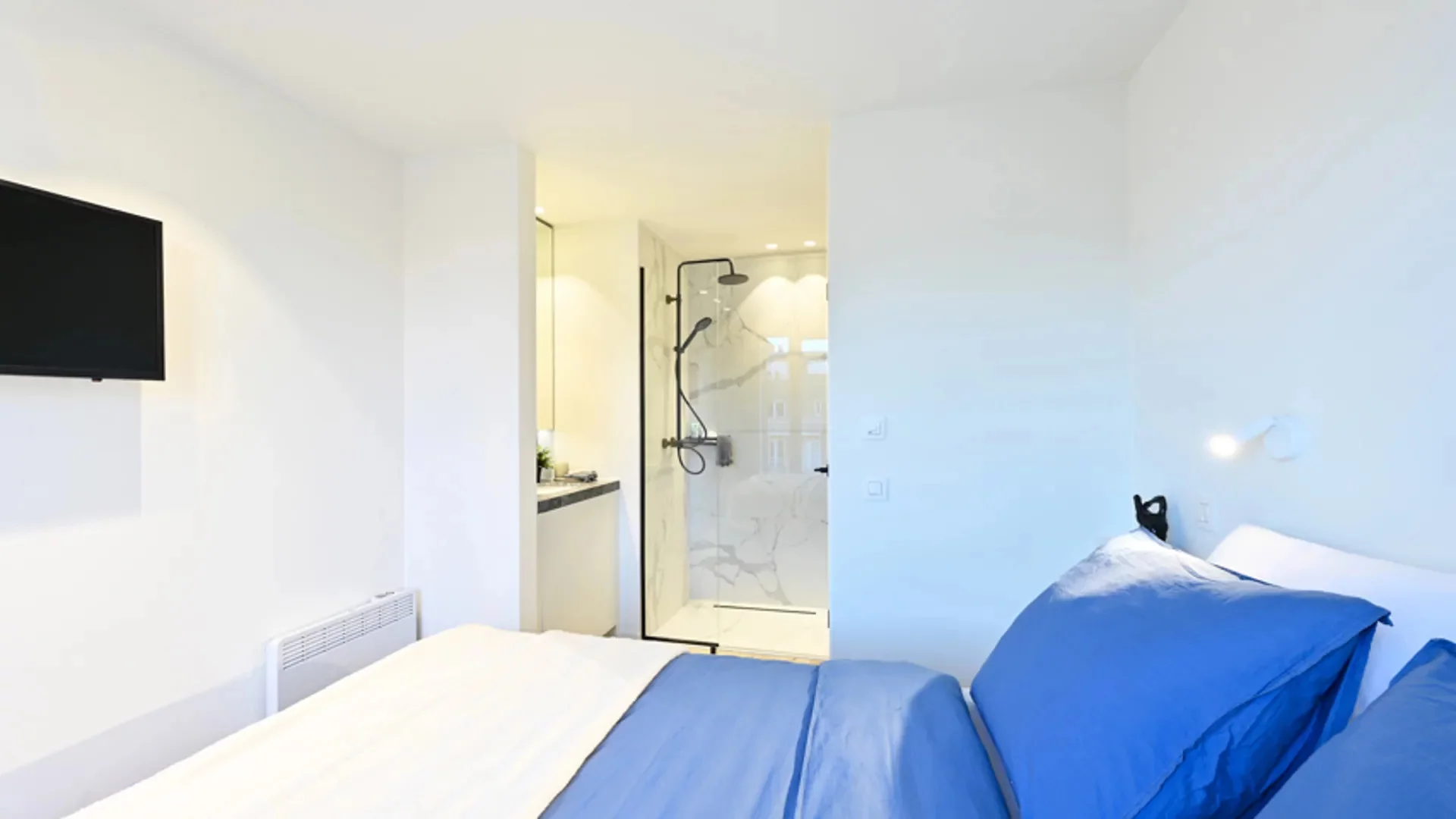 Penthouse-appartement vlakbij de zeedijk met zonneterrassen