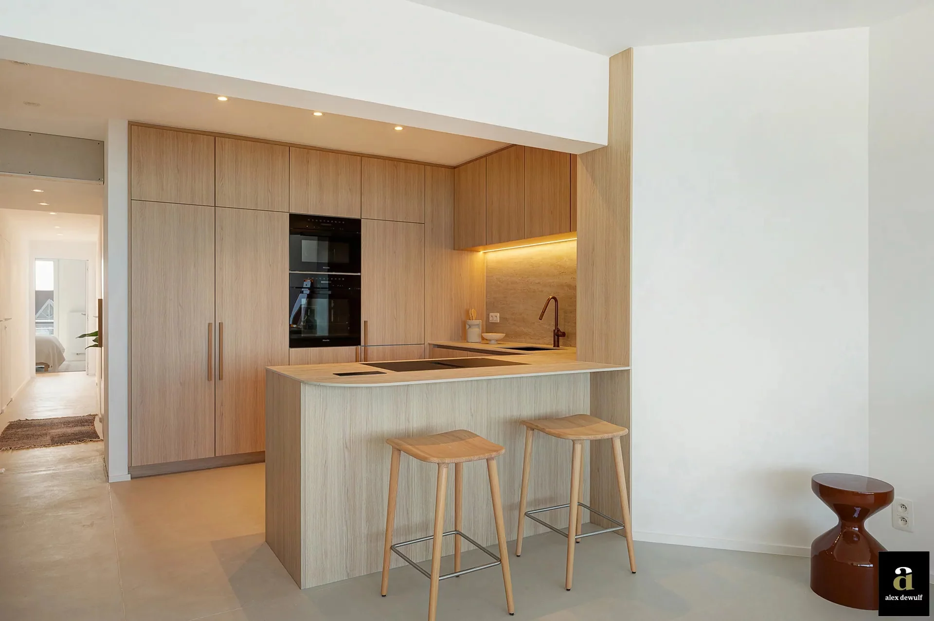 Prachtig gerenoveerd appartement met frontaal zeezicht, tussen het Lichttorenplein en het Albertple