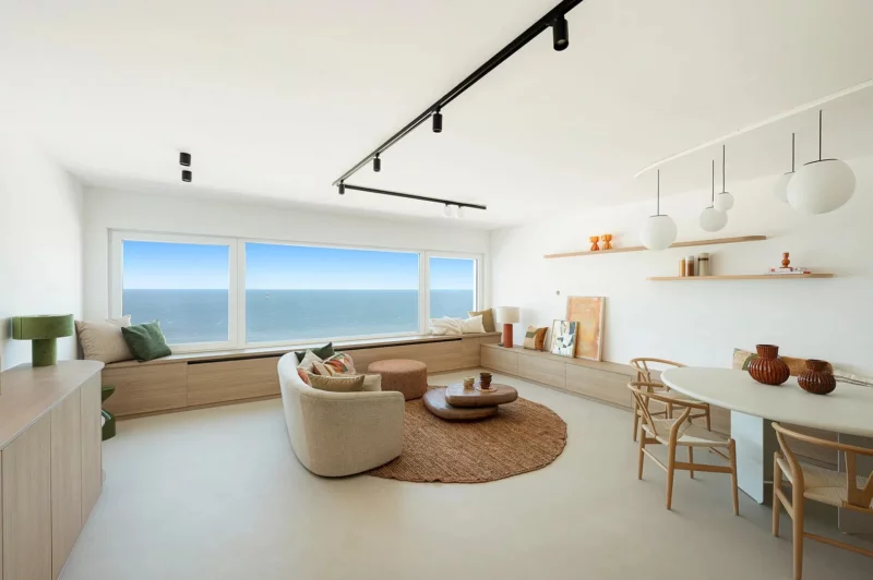 Appartement rénové avec vue mer frontale exceptionnelle