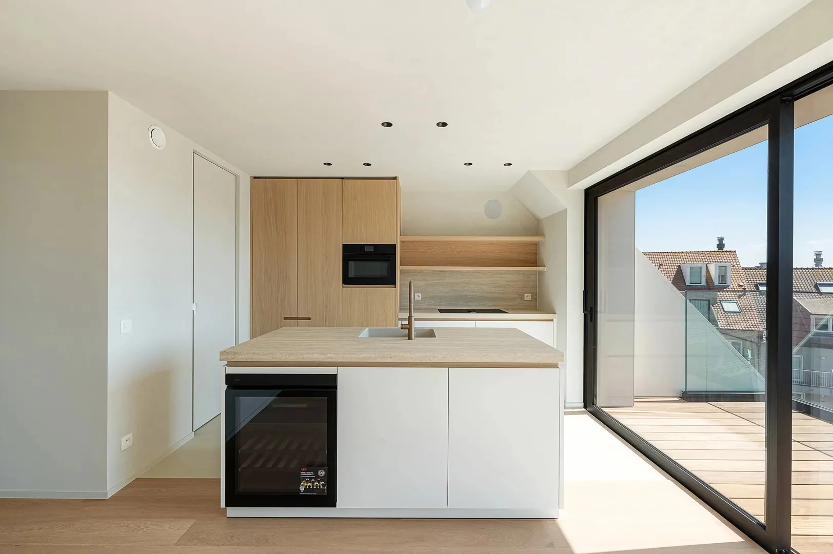 Nieuwbouw duplexappartement met prachtig zijdelings zeezicht