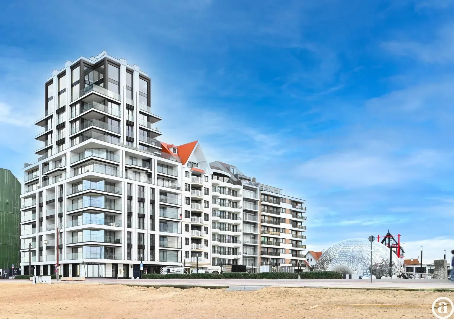 Beautiful duplex apartment with stunning views in Zoute.