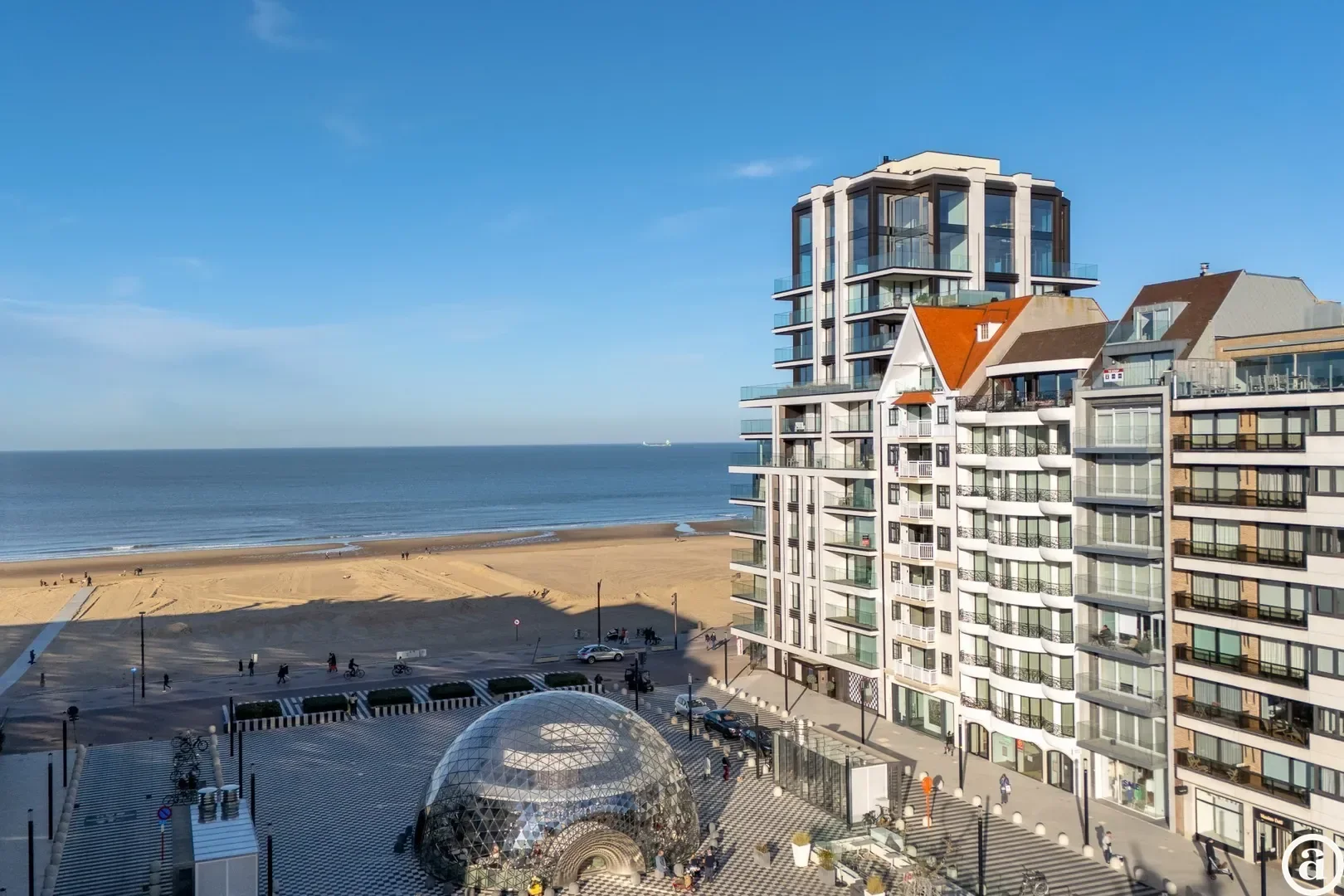 Beautiful duplex apartment with stunning views in Zoute.