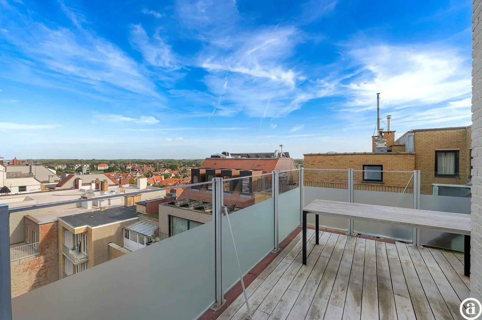 Beautiful duplex apartment with stunning views in Zoute.
