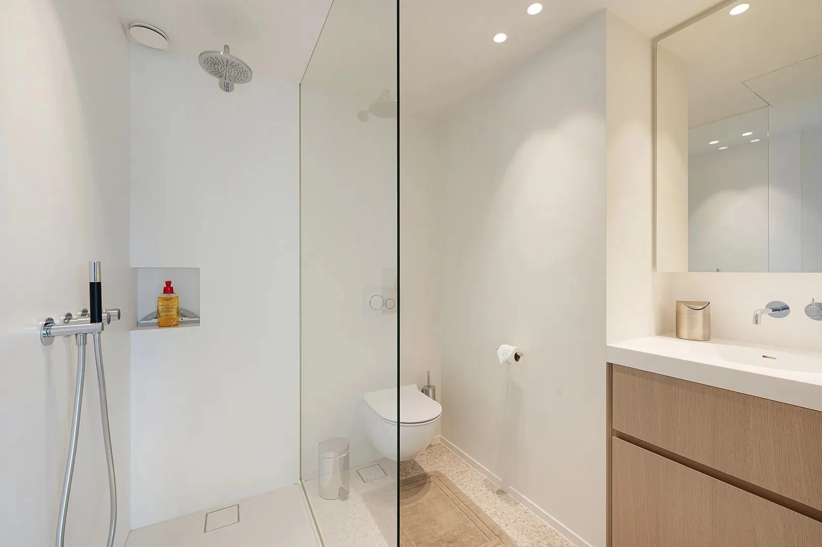Mooie duplex-appartement met prachtige uitzichten te Zoute.