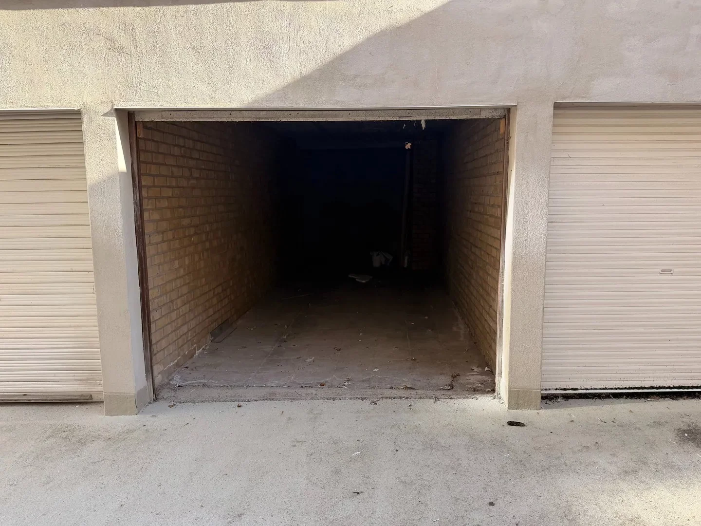 Garagebox op gelijkvloers in de Duinviooltjesstraat.