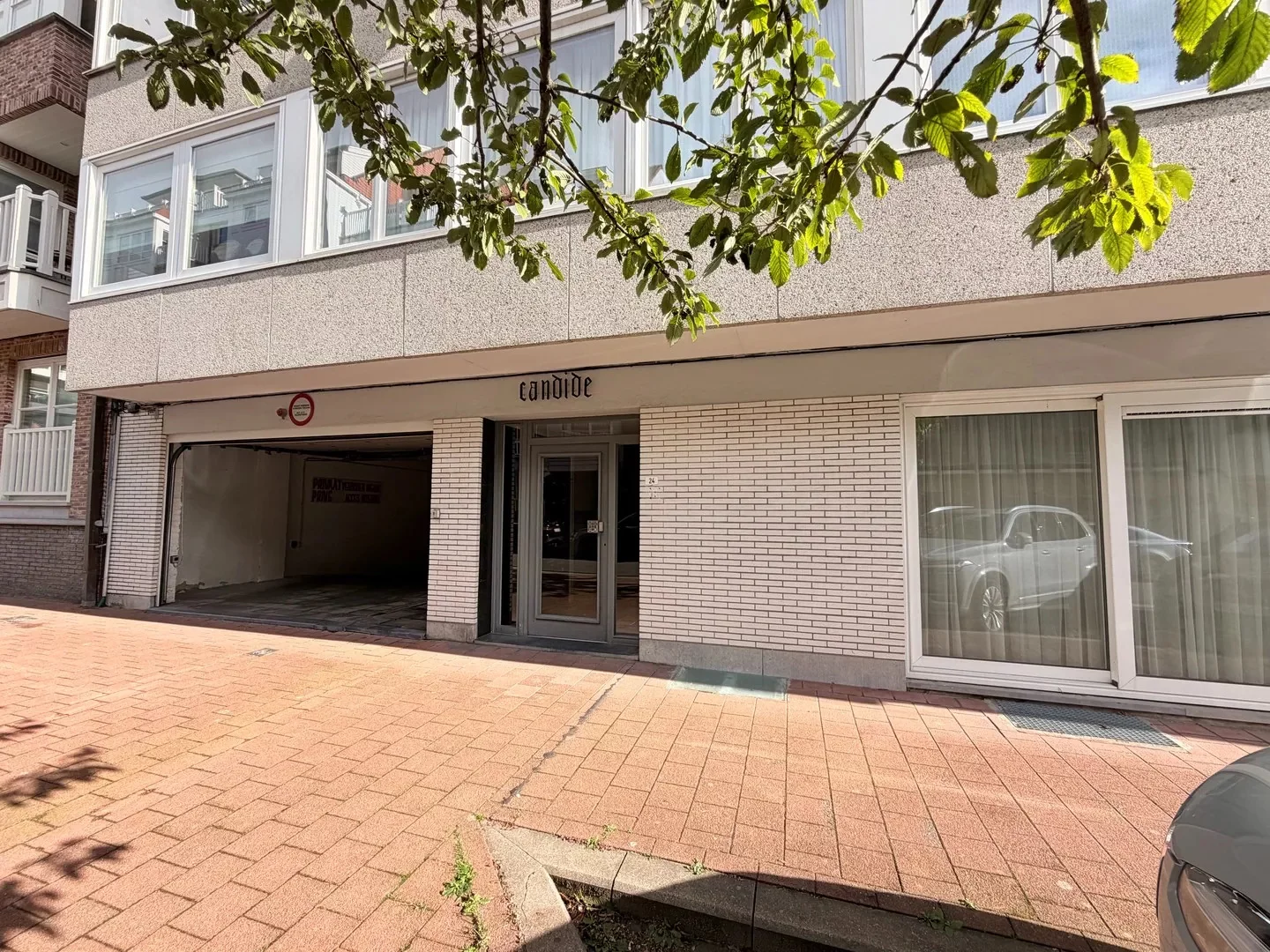 Garagebox op gelijkvloers in de Duinviooltjesstraat.