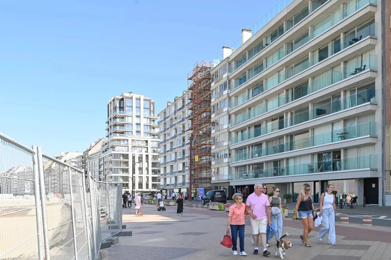 Instapklaar appartement op een topligging Zeedijk-Zoute