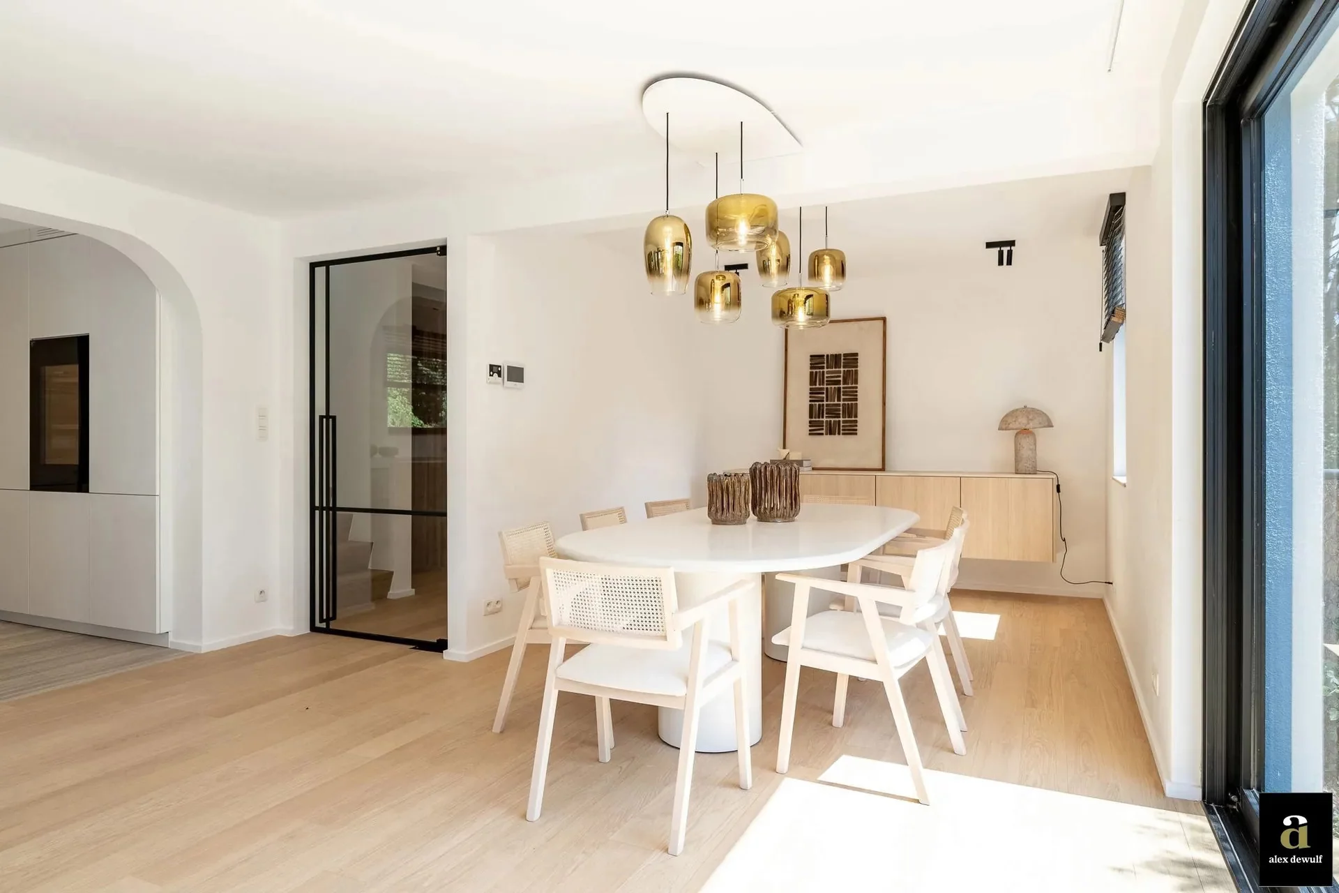 Ruime, gerenoveerde villa in het Tennispad te Zoute (5 slpk)