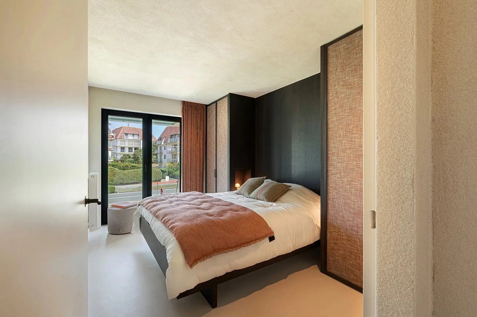 Gerenoveerd appartement in een villa residentie in het Zoute