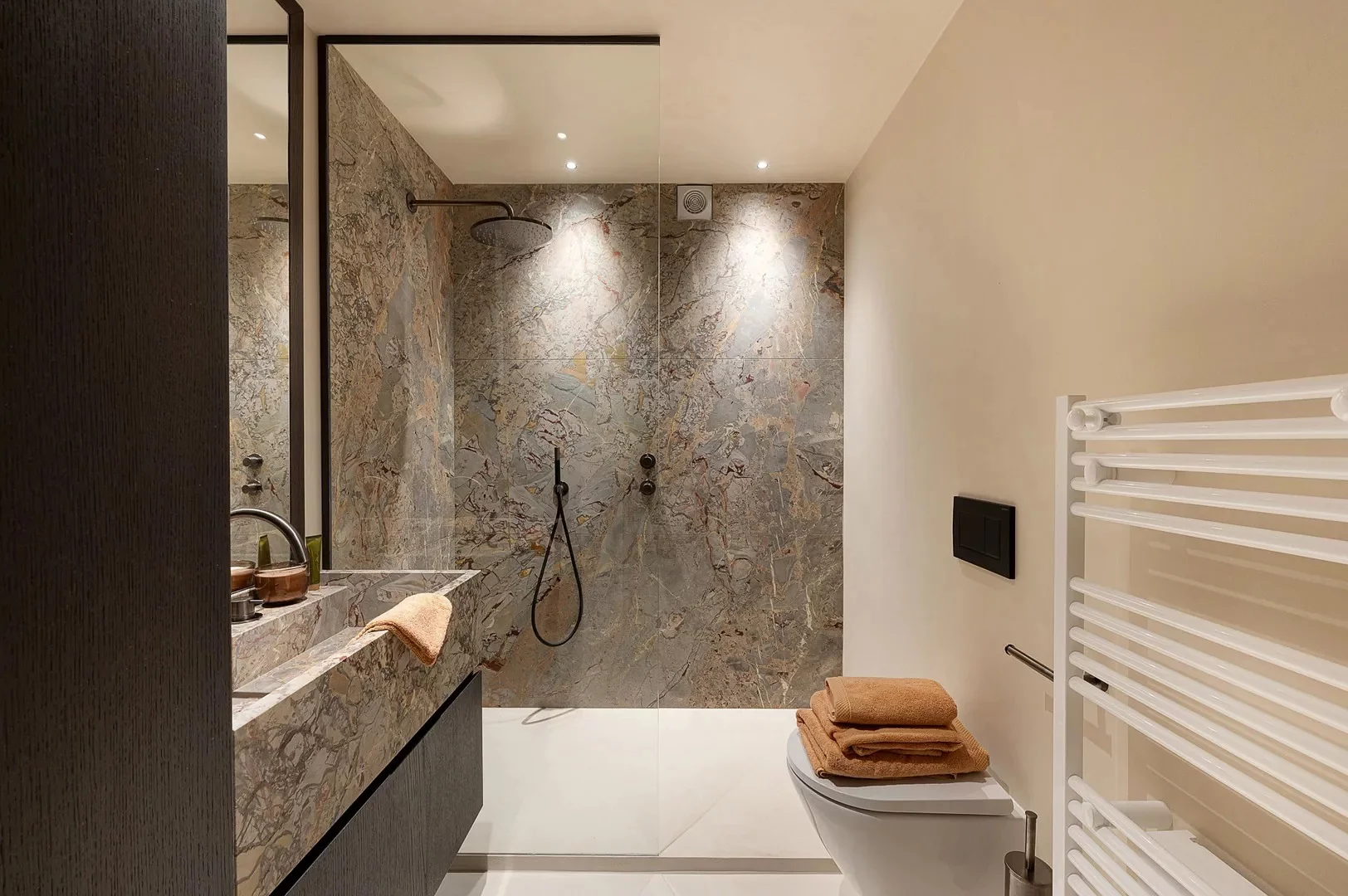 Gerenoveerd appartement in een villa residentie in het Zoute