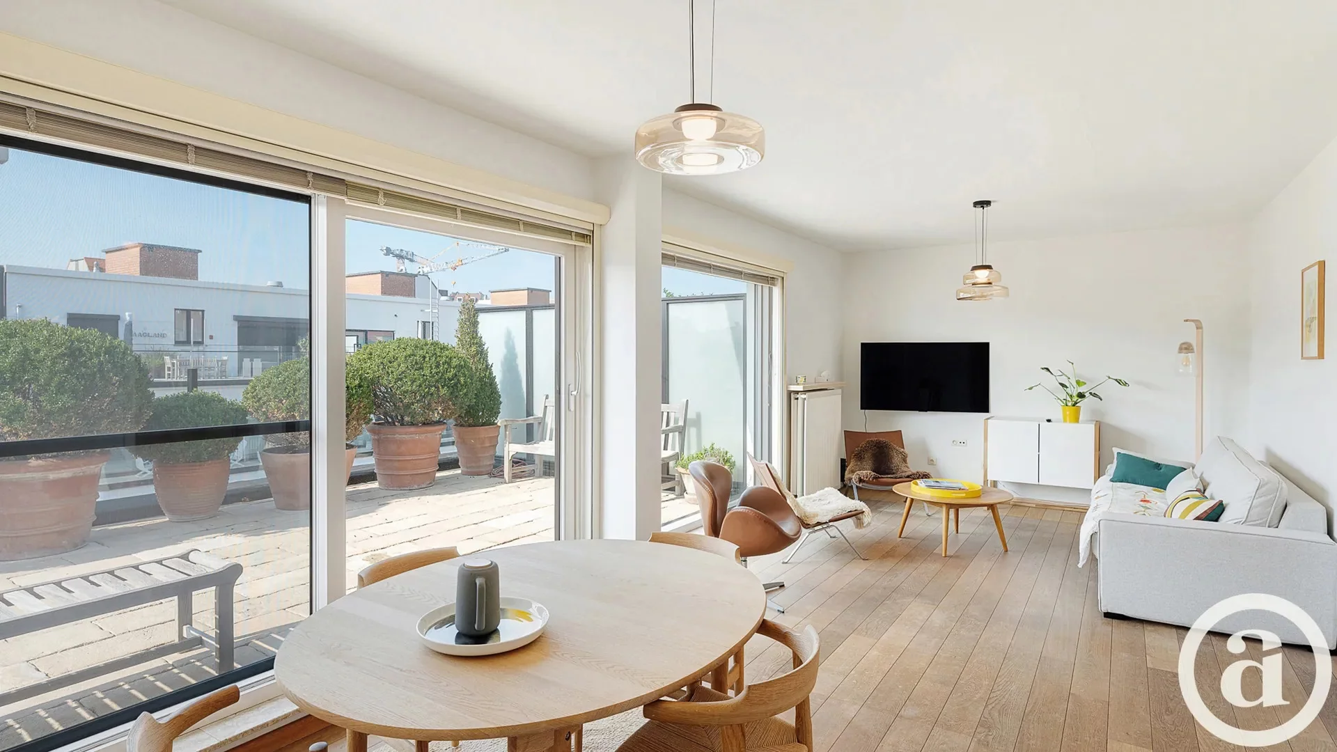 Penthouse appartement met grote zonneterrassen nabij strand