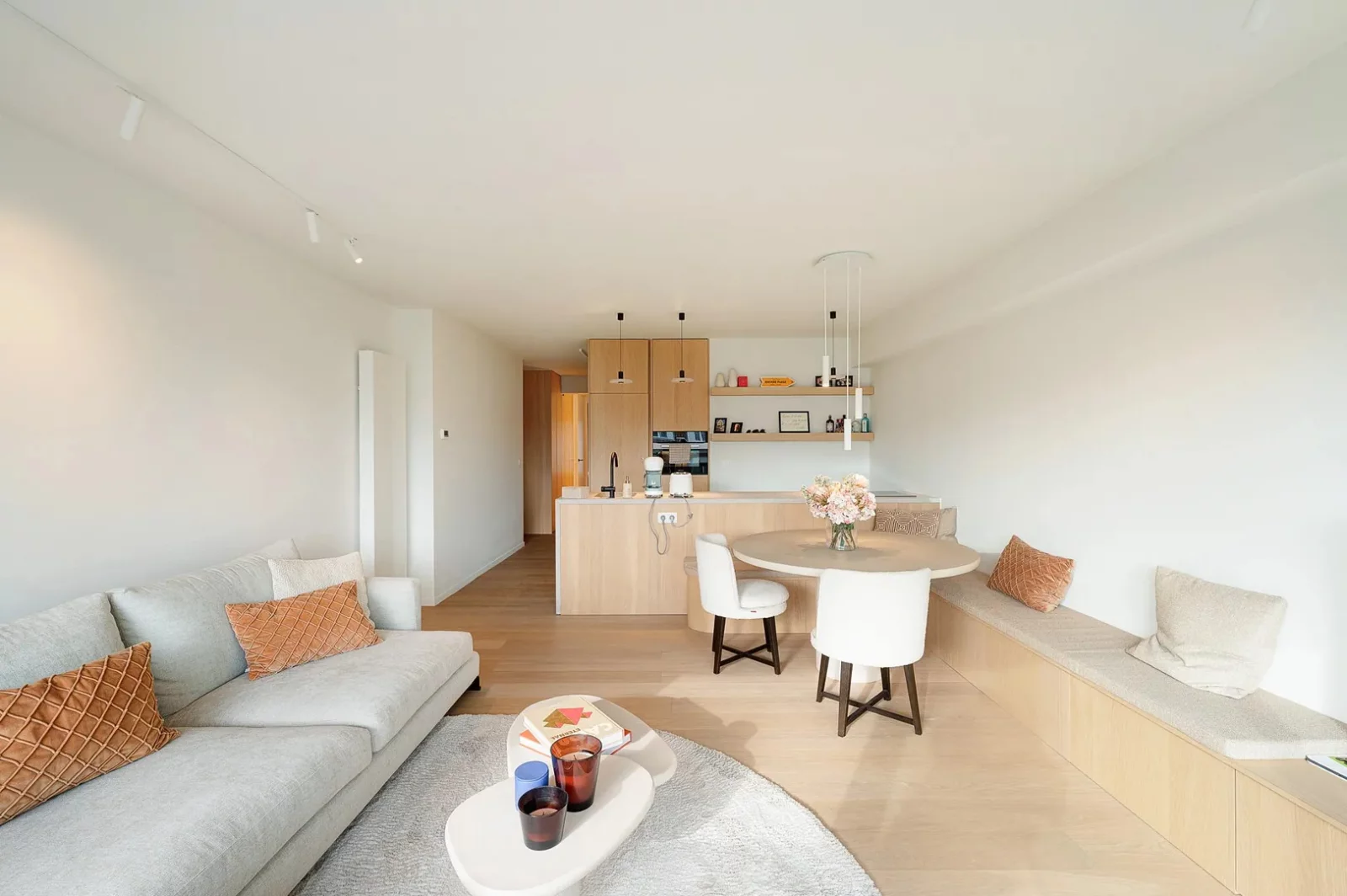 Mooi vernieuwd appartement met open uitzicht & 3 slaapkamers