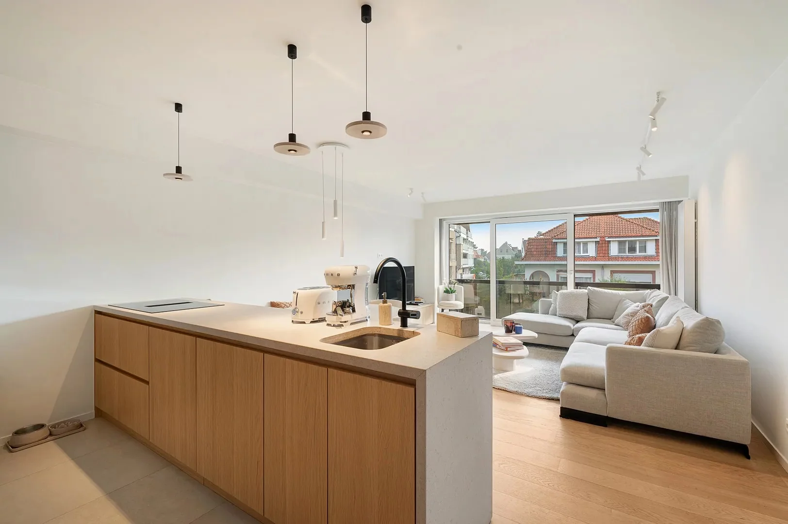 Mooi vernieuwd appartement met open uitzicht & 3 slaapkamers